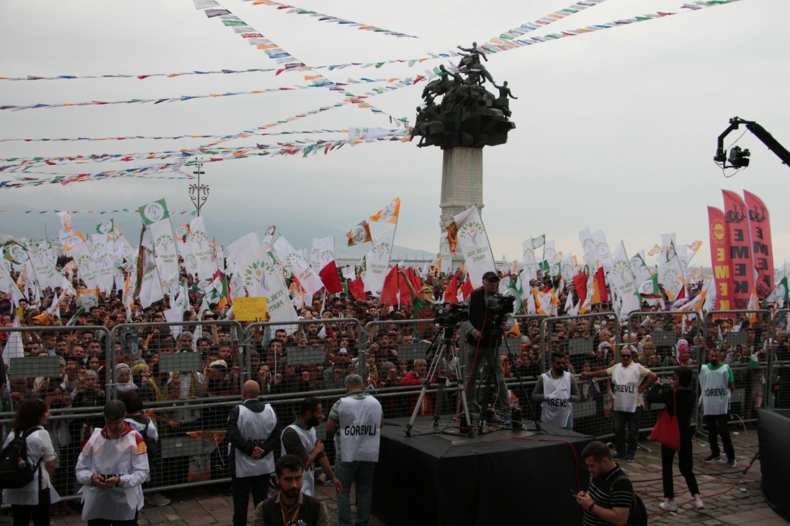 Yeşil Sol Parti İzmir mitingi