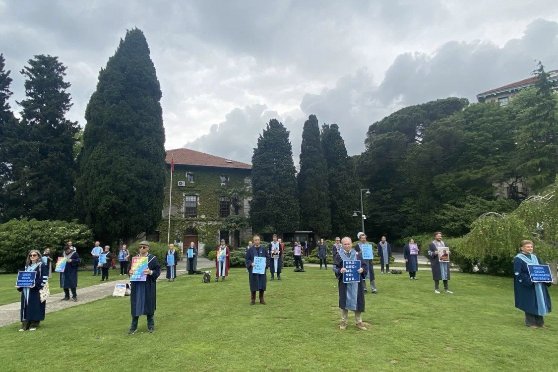 Boğaziçi akademisyen nöbeti