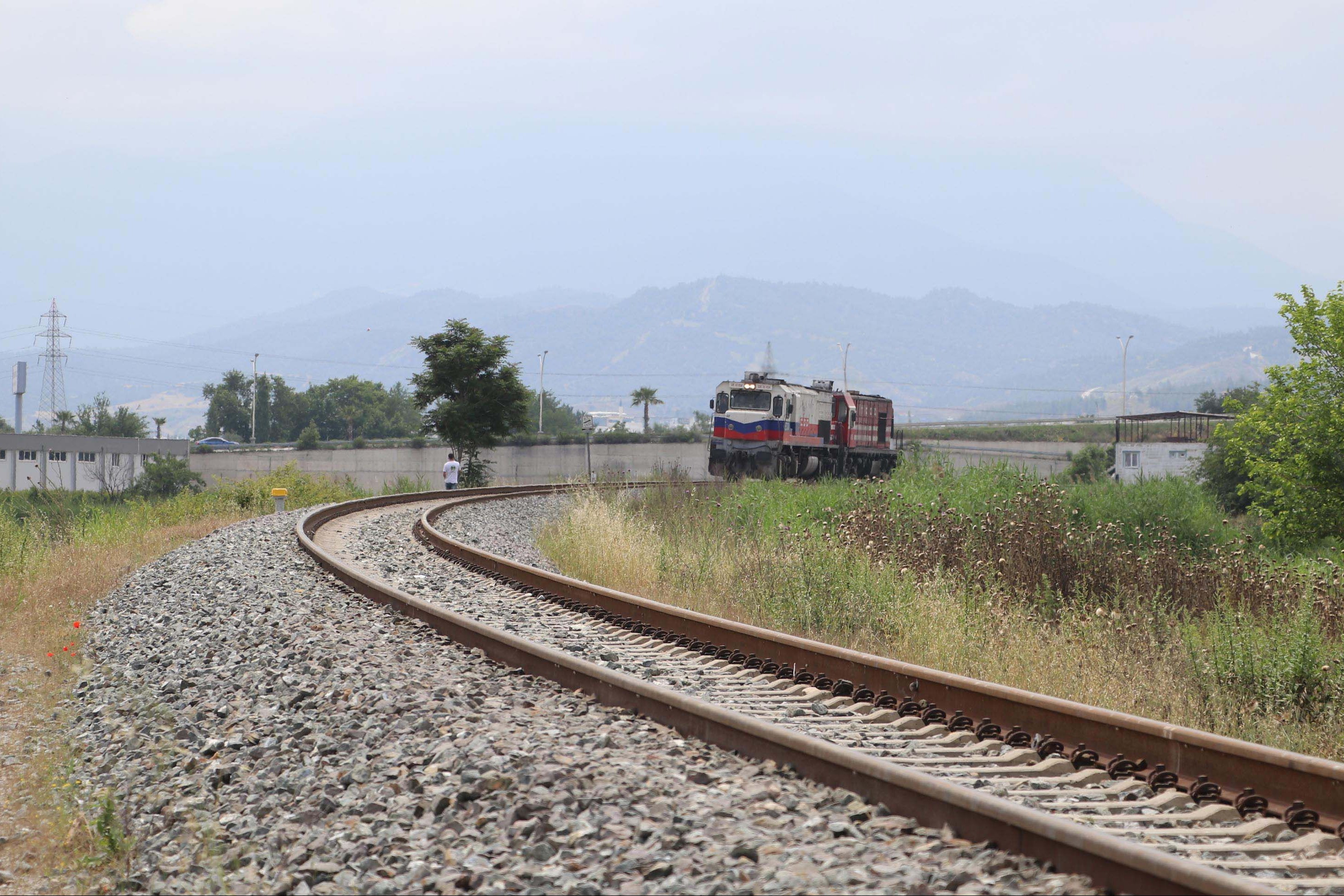 Denizli'de tren hattındaki onarım çalışması