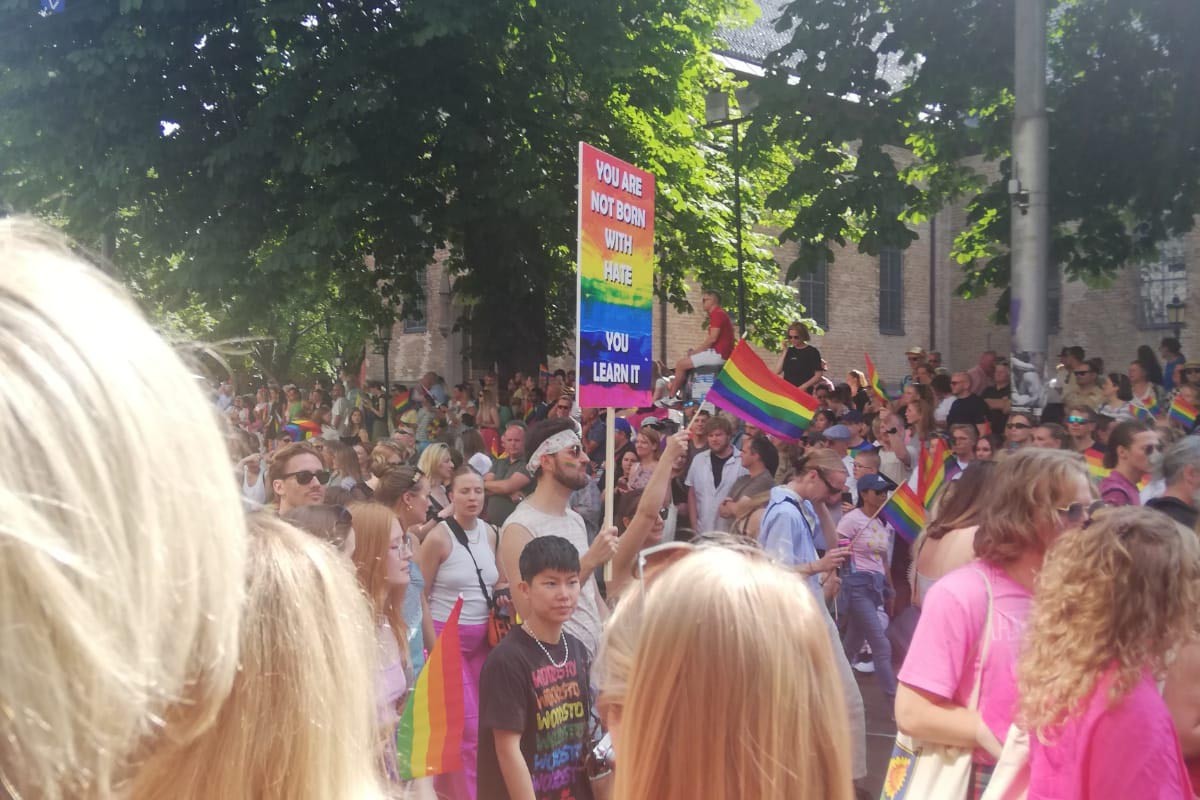 Oslo'da düzenlenen onur yürüyüşü