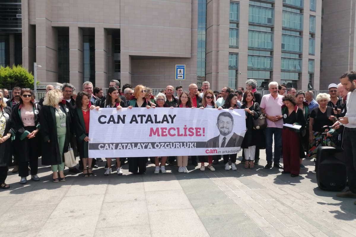 Can Atalay için eylem düzenleyen avukatlar