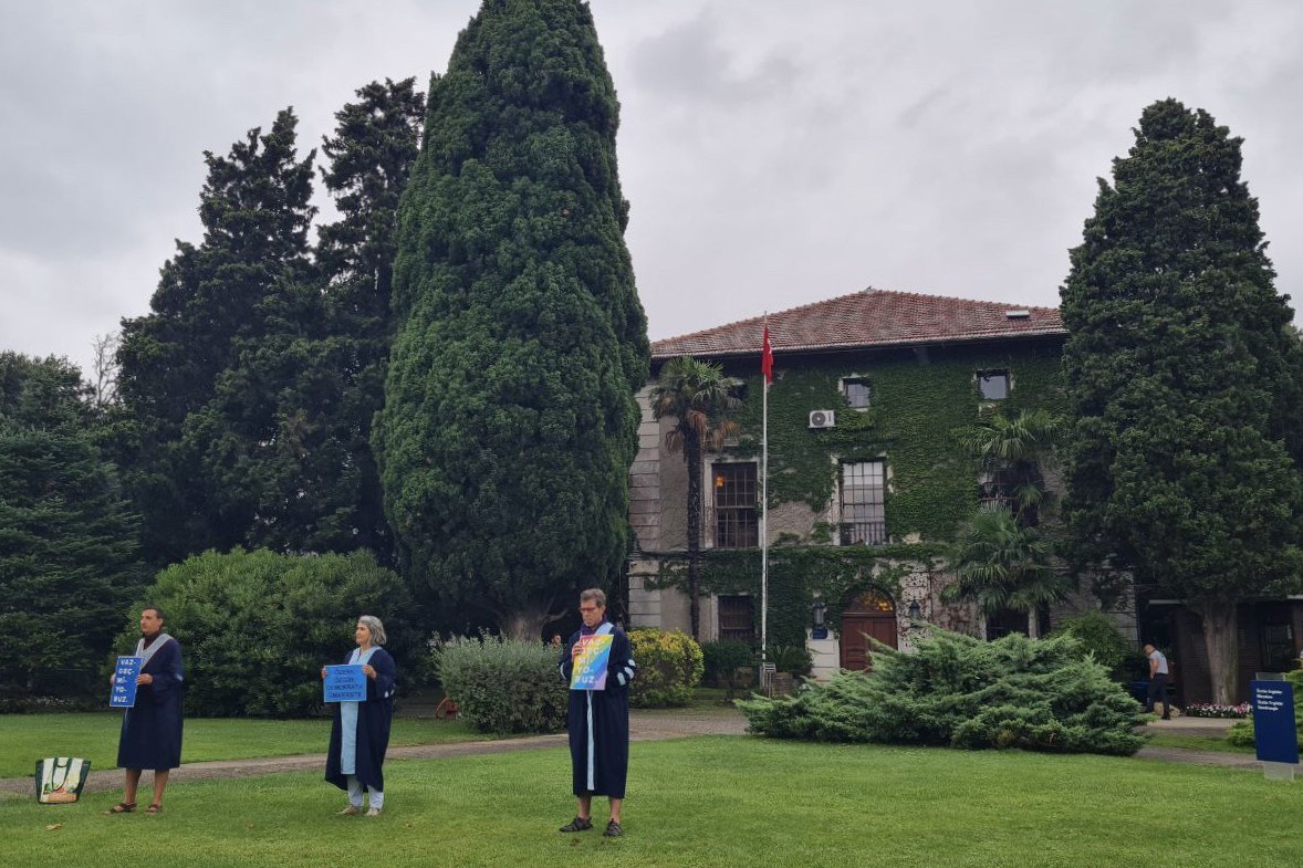 Boğaziçi akademisyen nöbeti