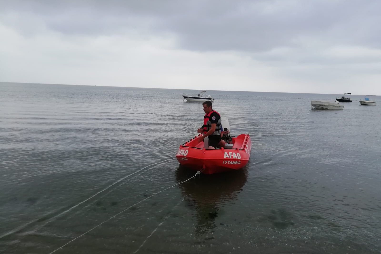 Silivri'de kaybolan kadını arama çalışması  