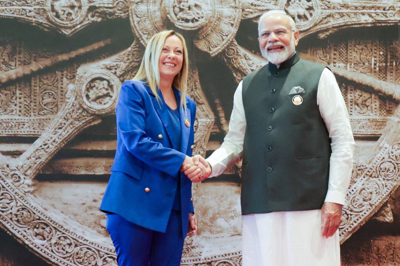 Giorgia Meloni ve Narendra Modi