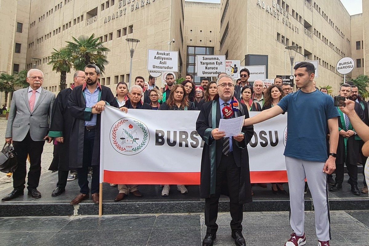 Avukatlar, Muğla'daki avukat cinayetine tepki gösterdi 