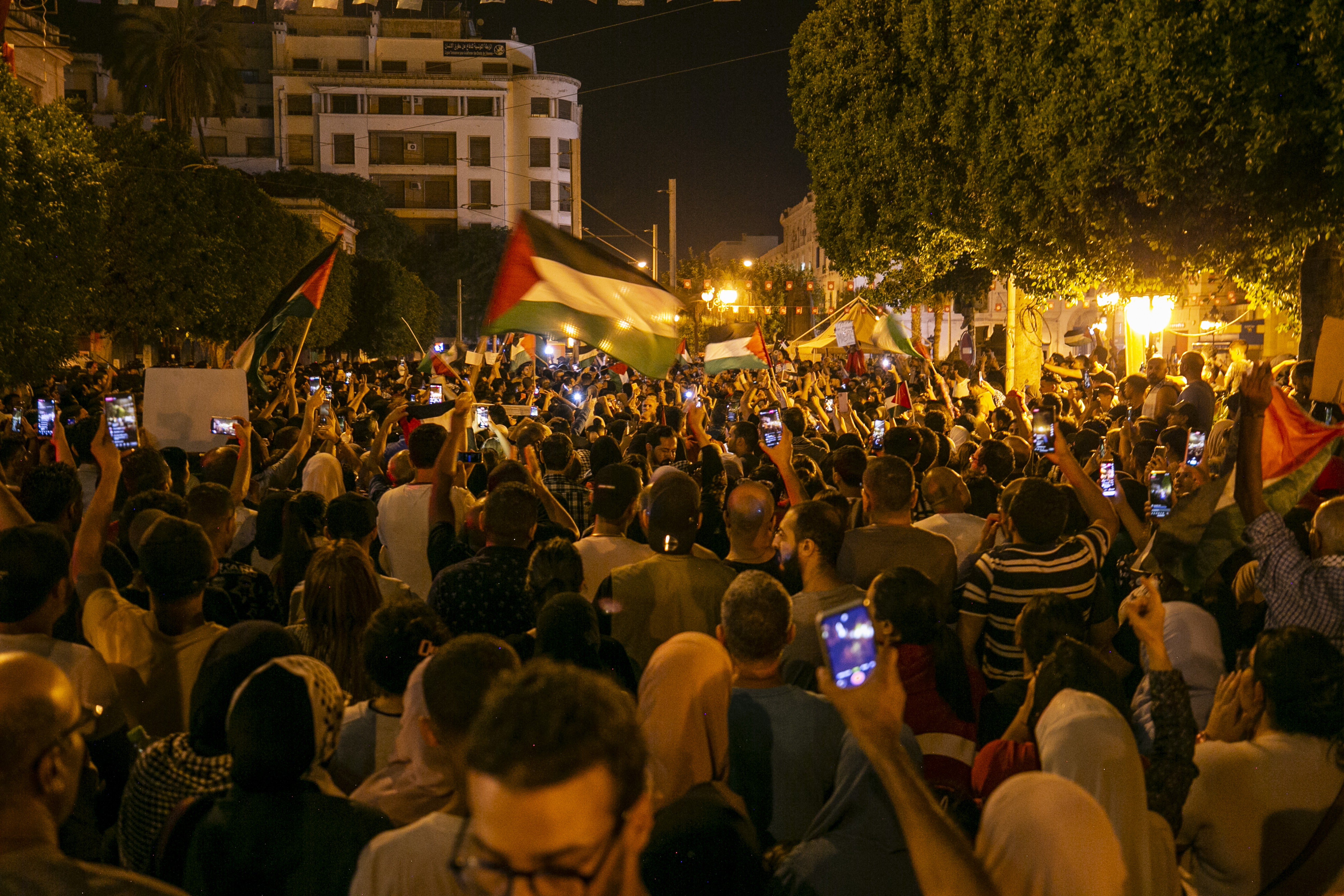 İsrail'i protesto edenler