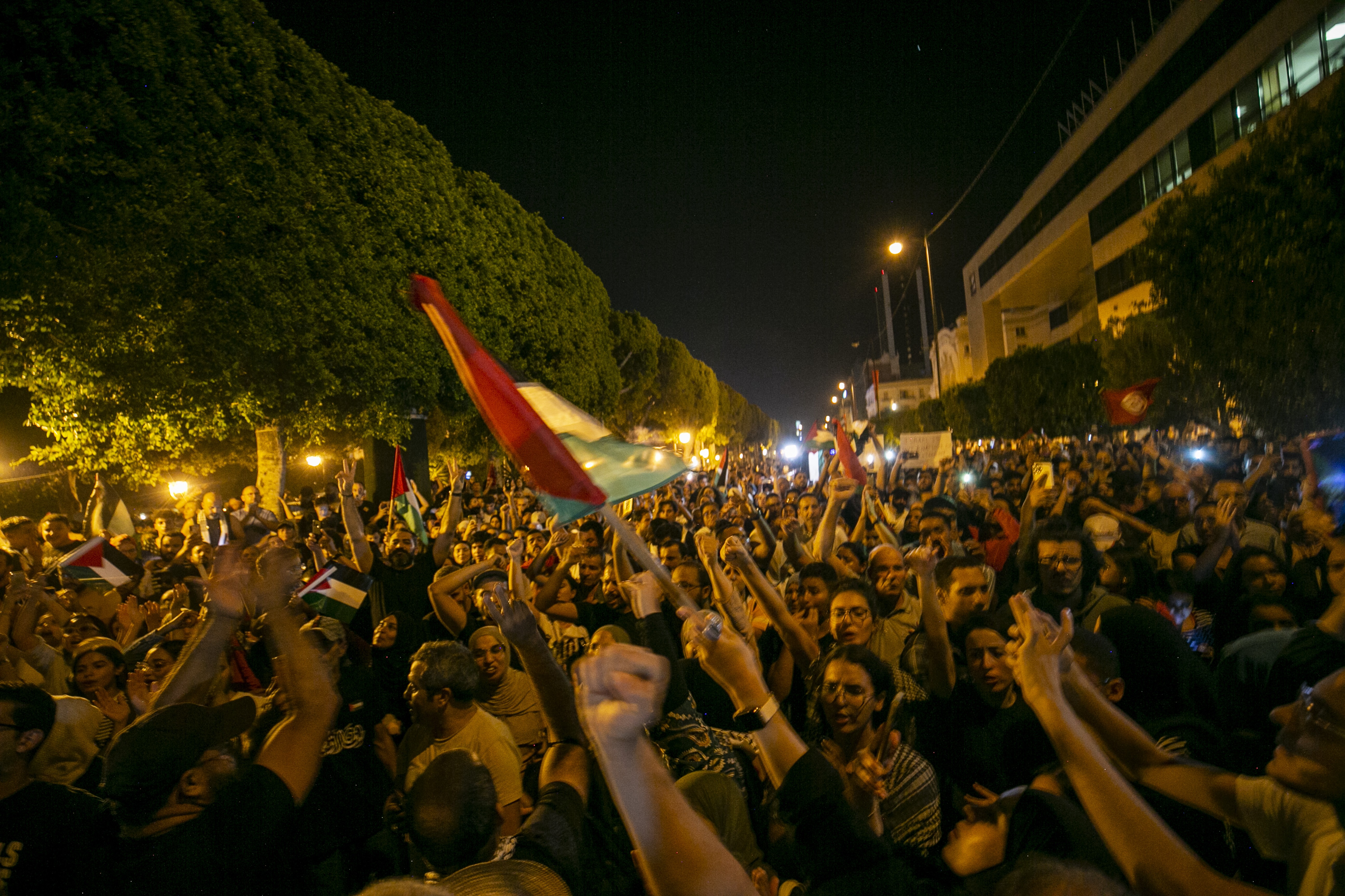 İsrail'i protesto edenler