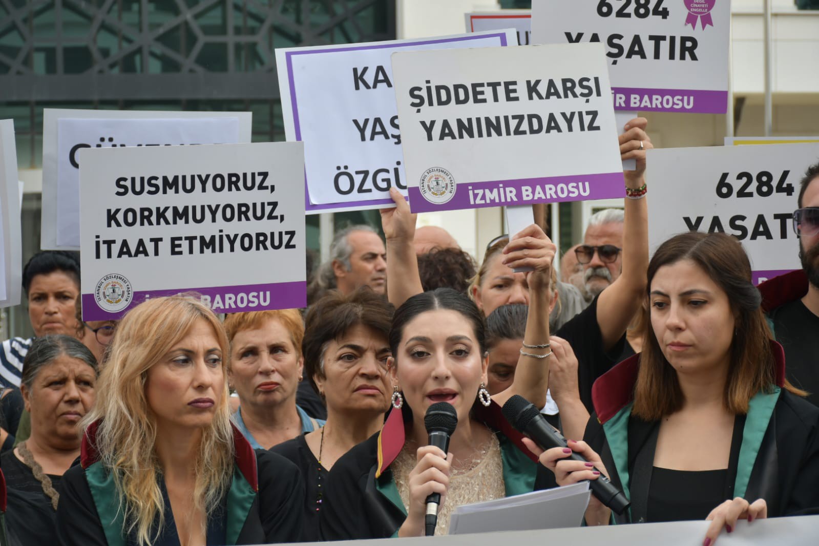 İzmir Barosu kadın cinayeti açıklaması