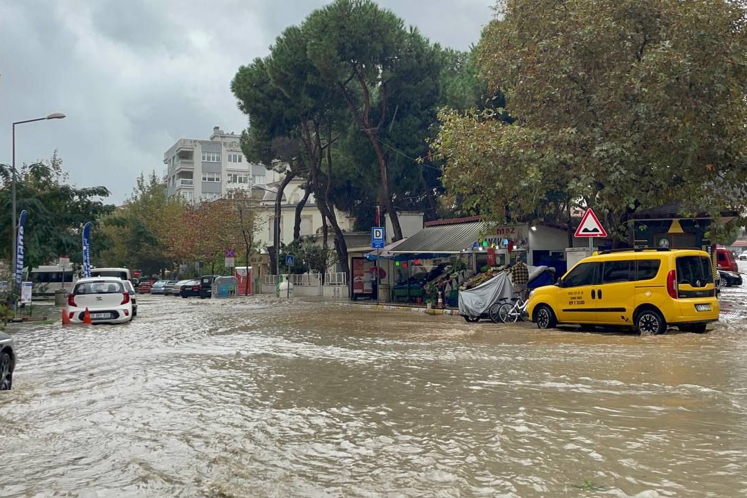 Aydın'da sağanak