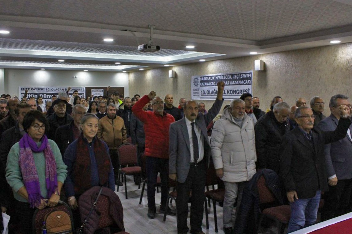 Emek Partisi (EMEP) Kayseri İl Örgütünün 10. olağan kongresinden bir fotoğraf.