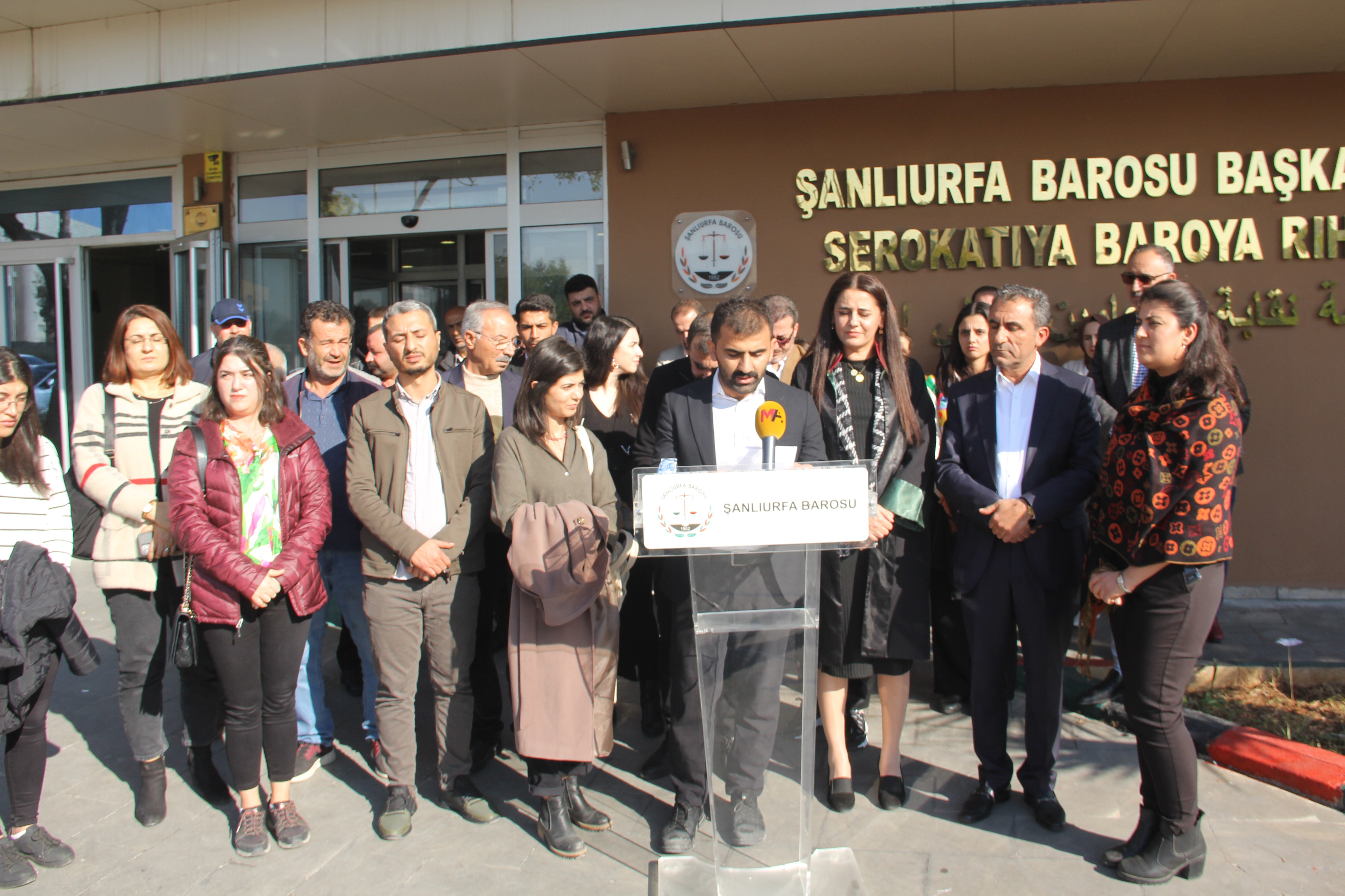 urfa baro başkanlığı önünde açıklama