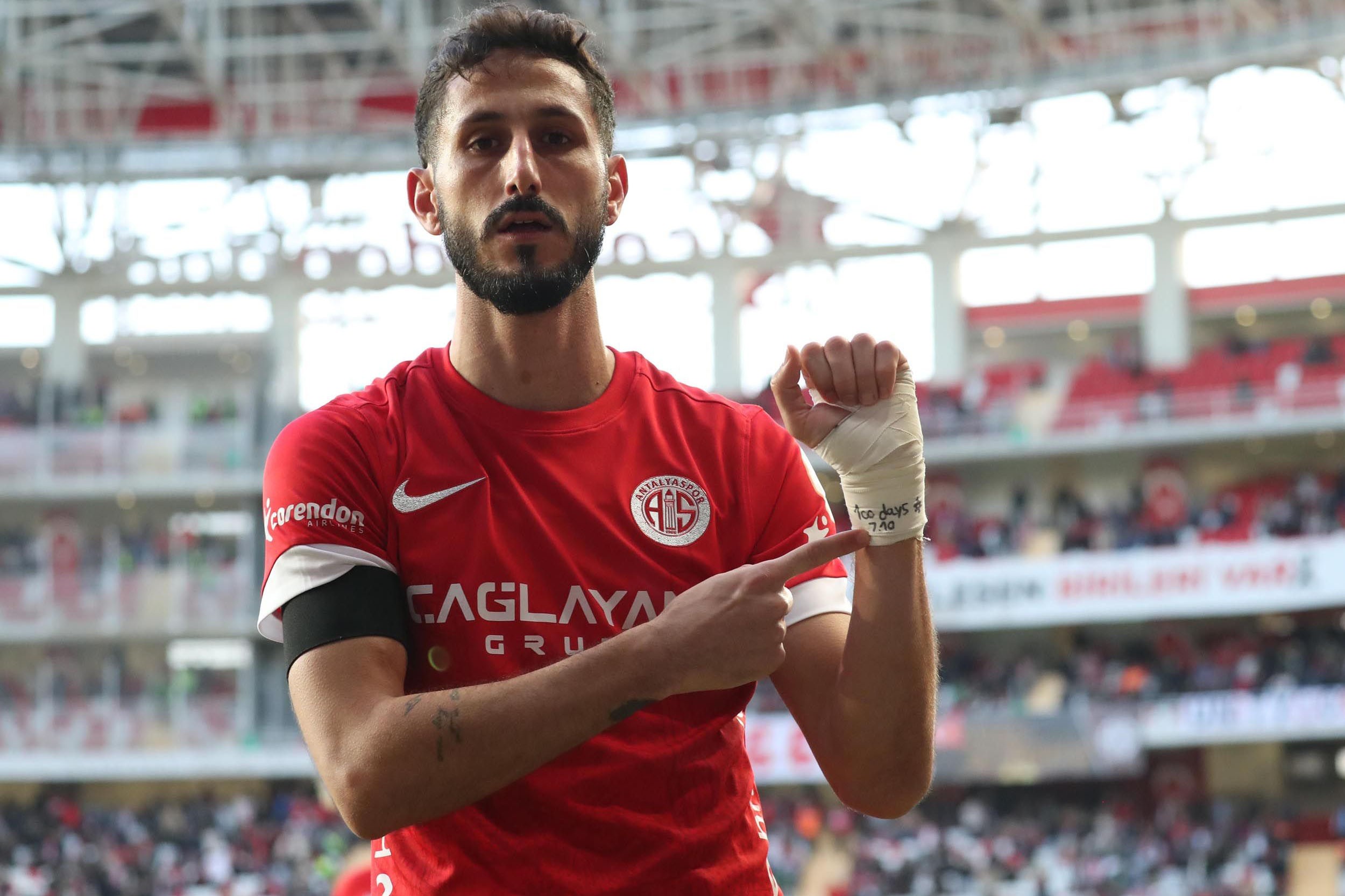 Attığı golden sonra İsrail’in saldırılarını destekleyen Antalyaspor'lu futbolcu Sagiv Jehezkel