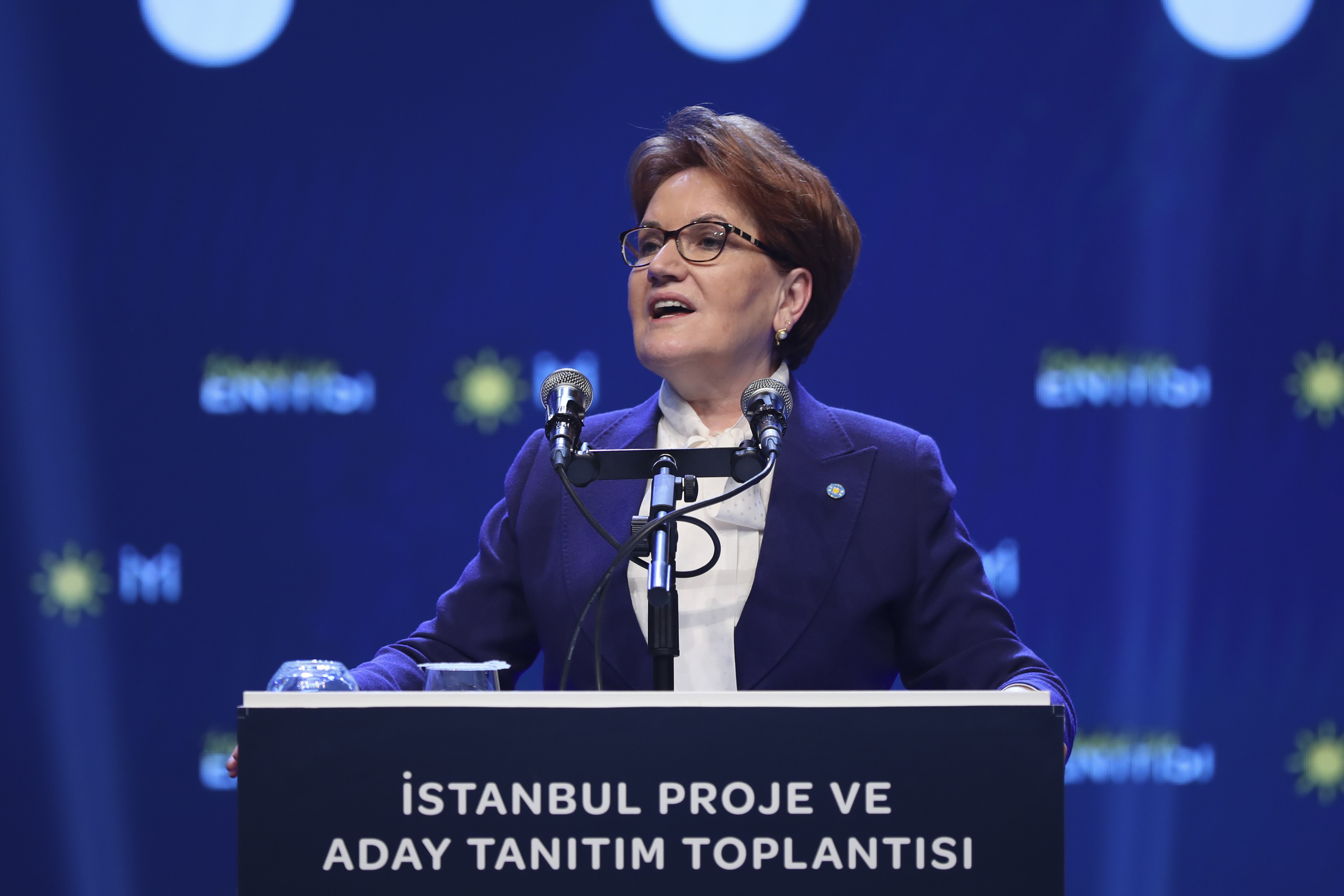 Meral Akşener