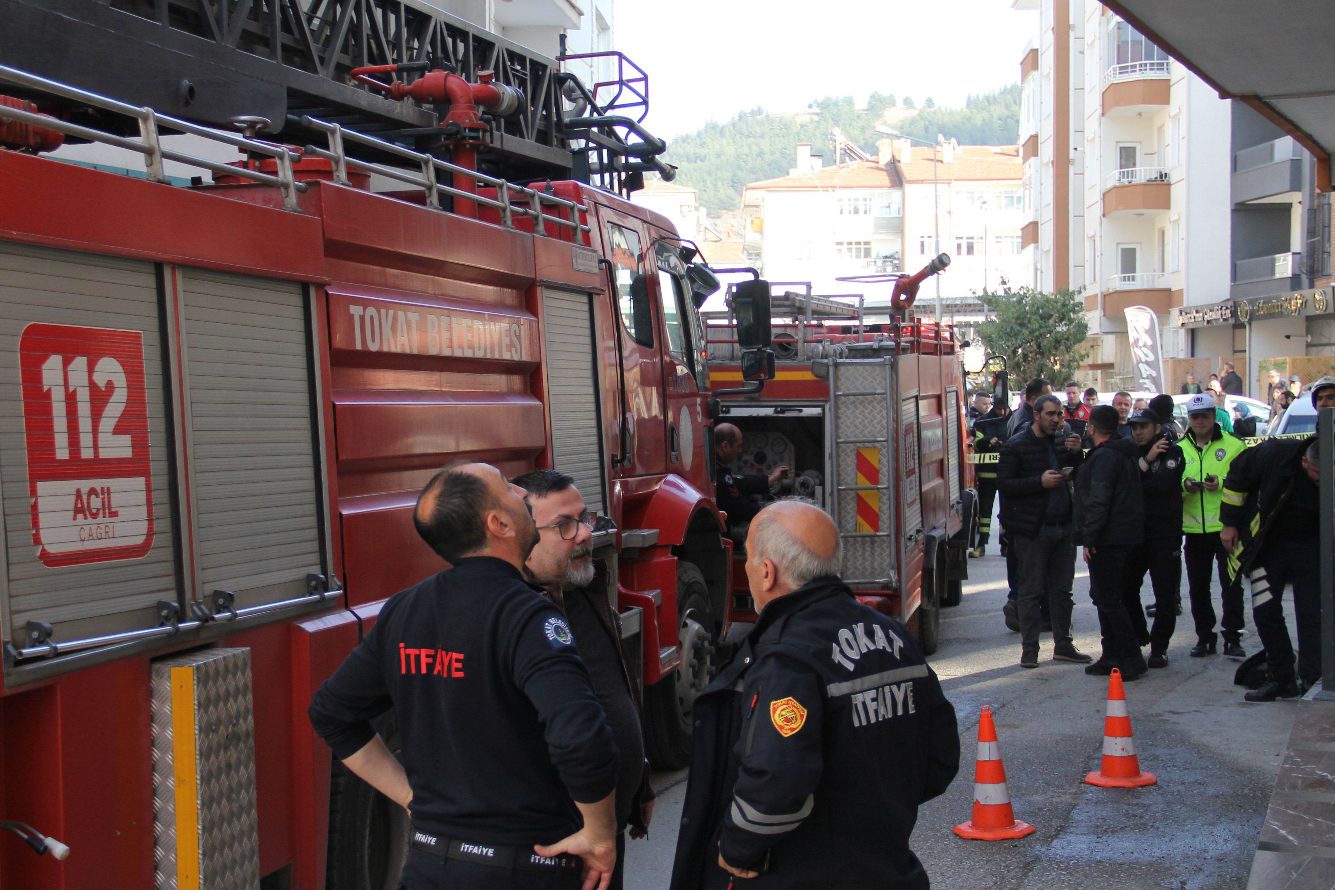 Tokat'ta otel odasında çıkan yangın