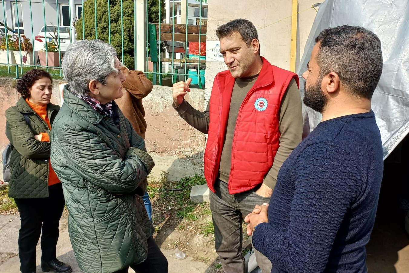 Selma Gürkan işçileri ziyaret etti