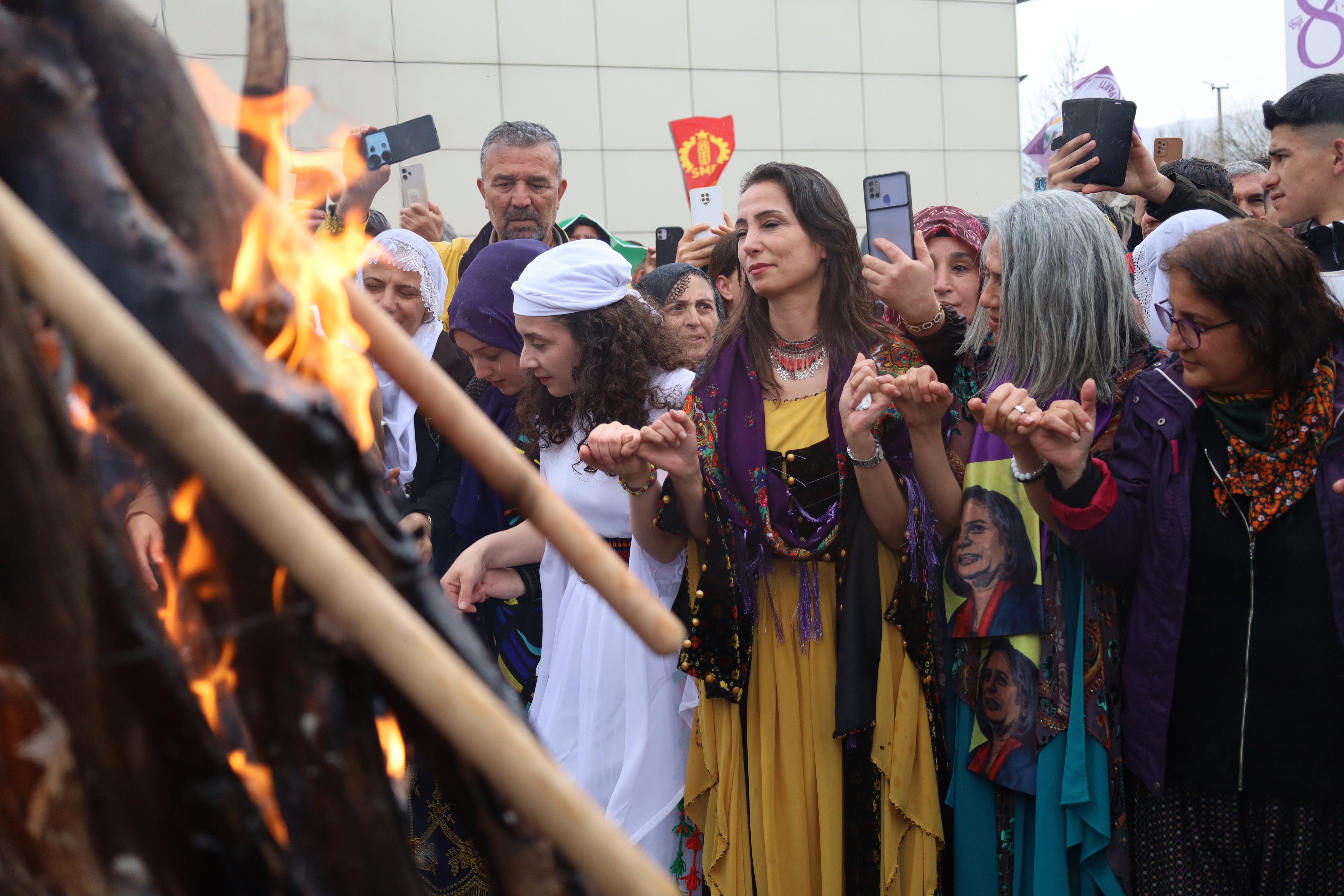 Elazığ'da Newroz kutlaması