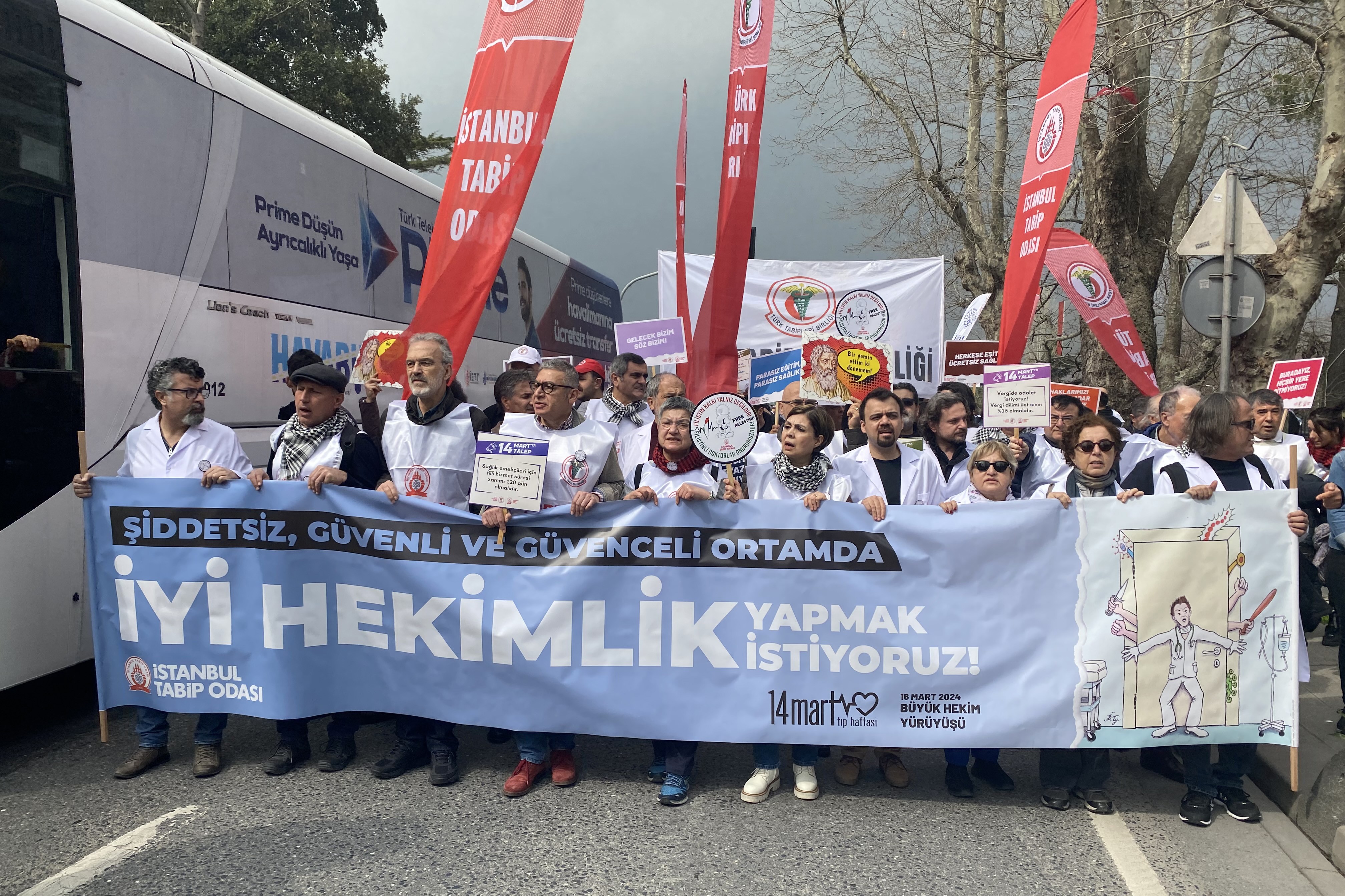 İstanbul'da 14 Mart Tıp Bayramı açıklaması