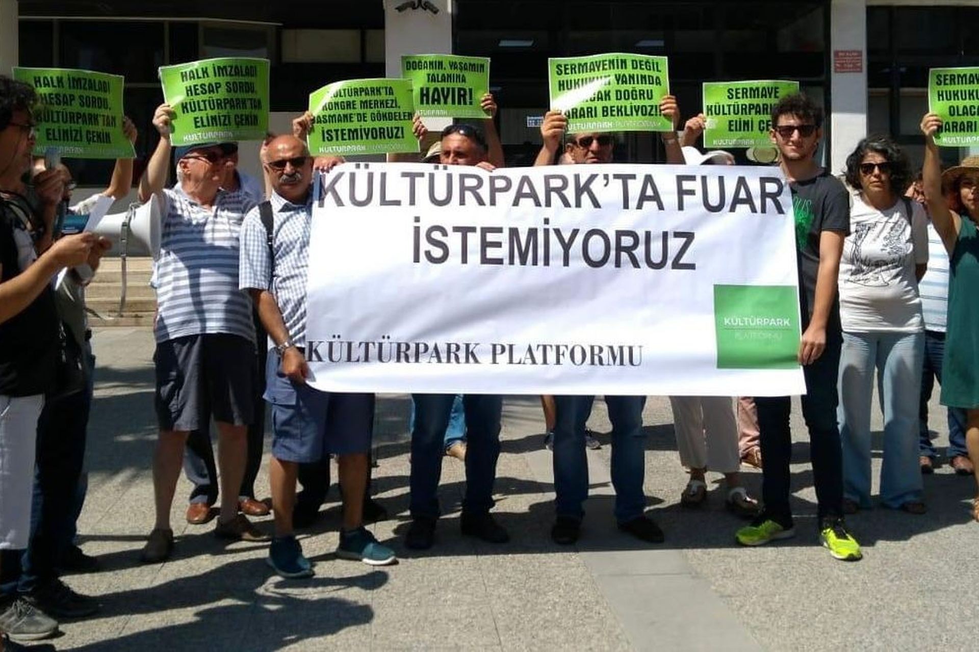 Kültürpark Platformu: Park korunmalı, her türlü fuarcılığa son verilmelidir