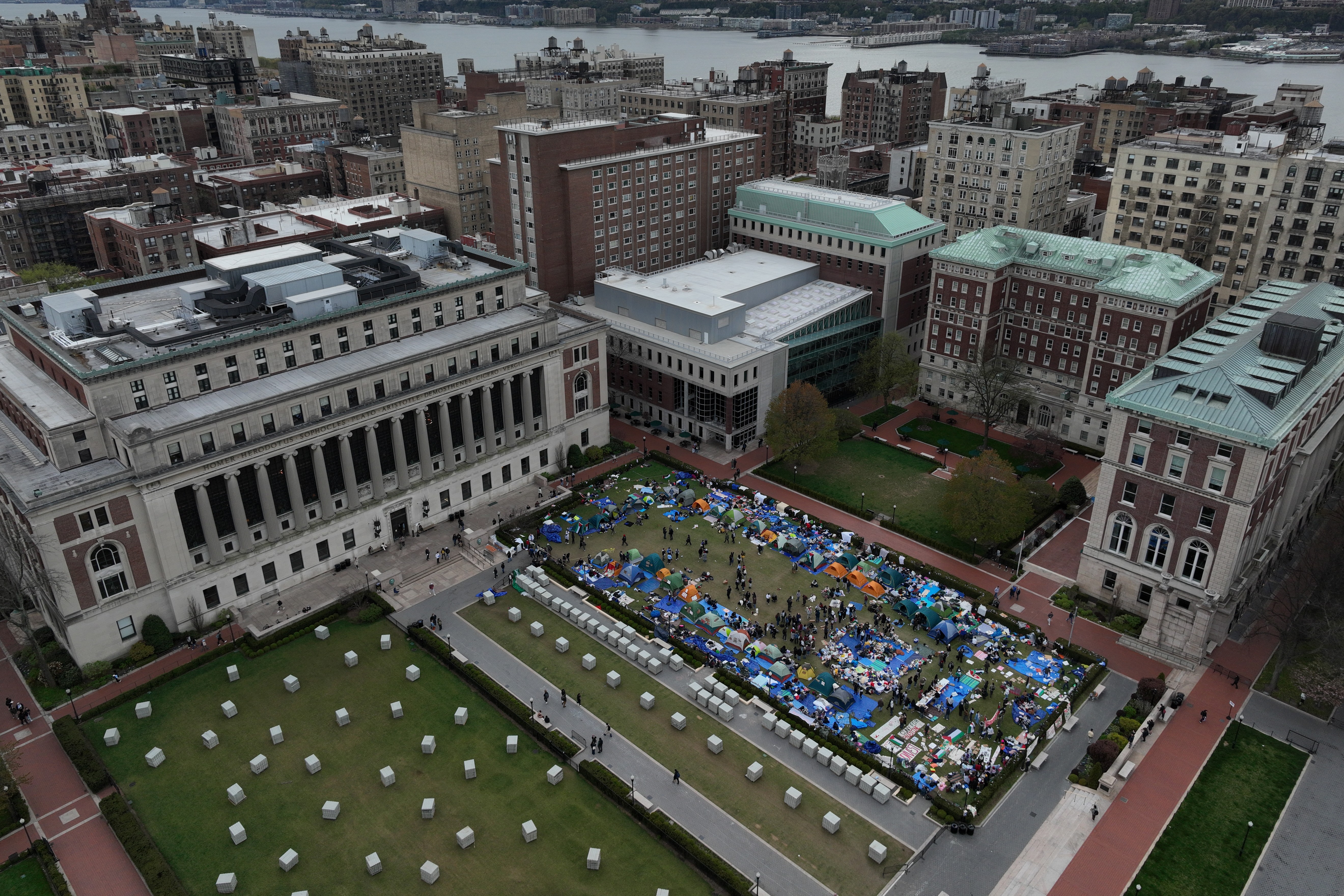 Columbia Üniversitesi'ndeki Filistin yanlısı öğrencilerin protestoları devam ediyor