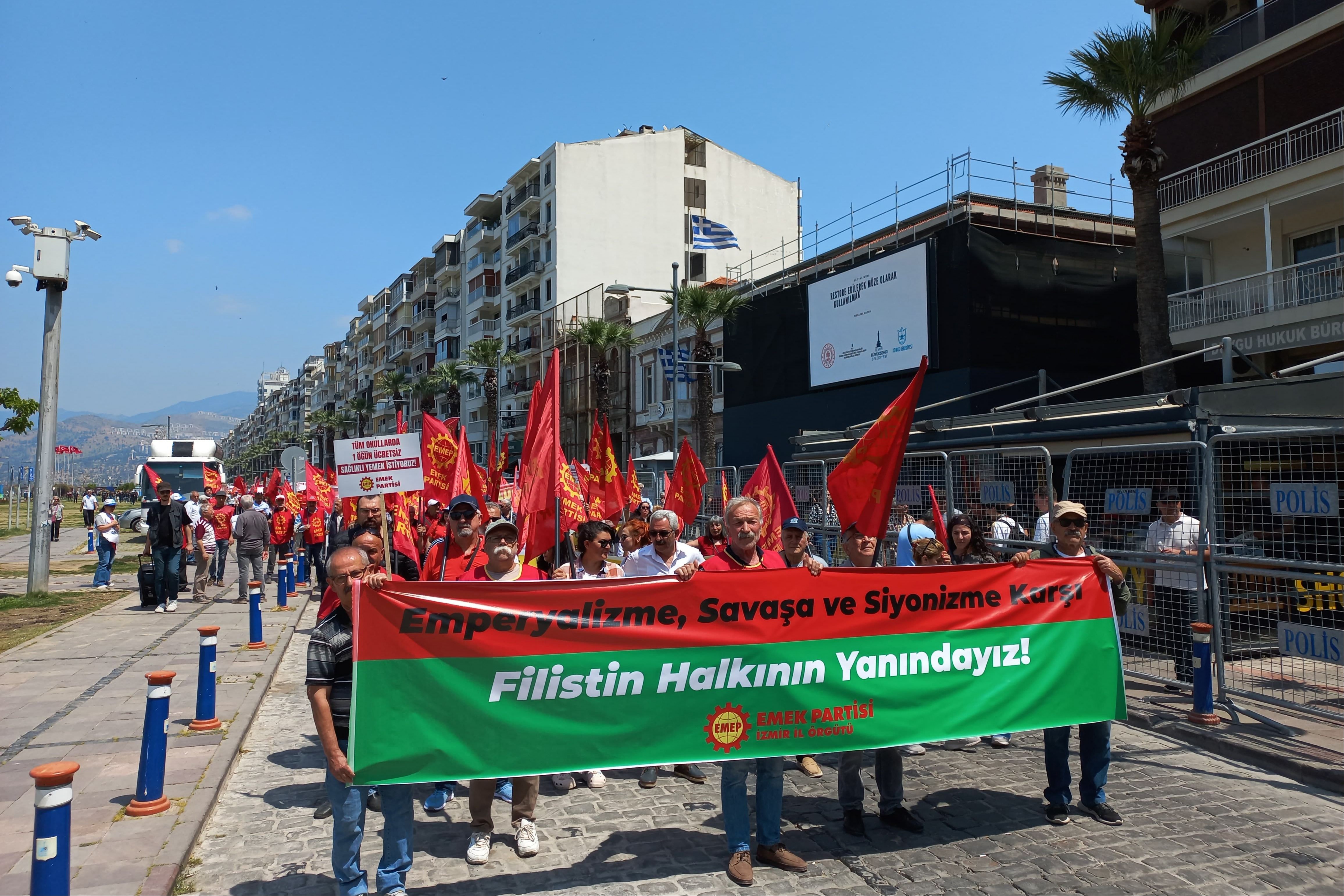 1 Mayıs İzmir.