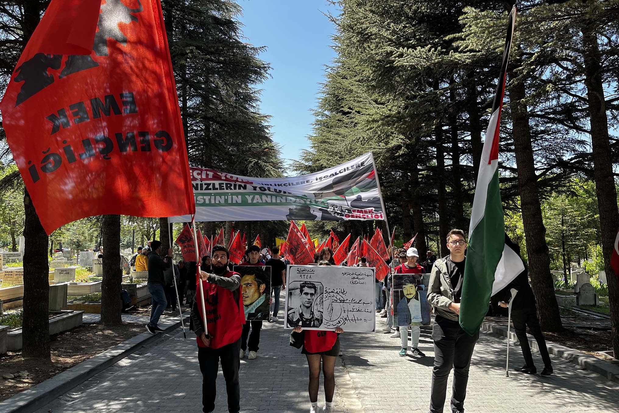 68’in önderleri Denizler ölümlerinin 52’inci yılında mezarları başında anıldı