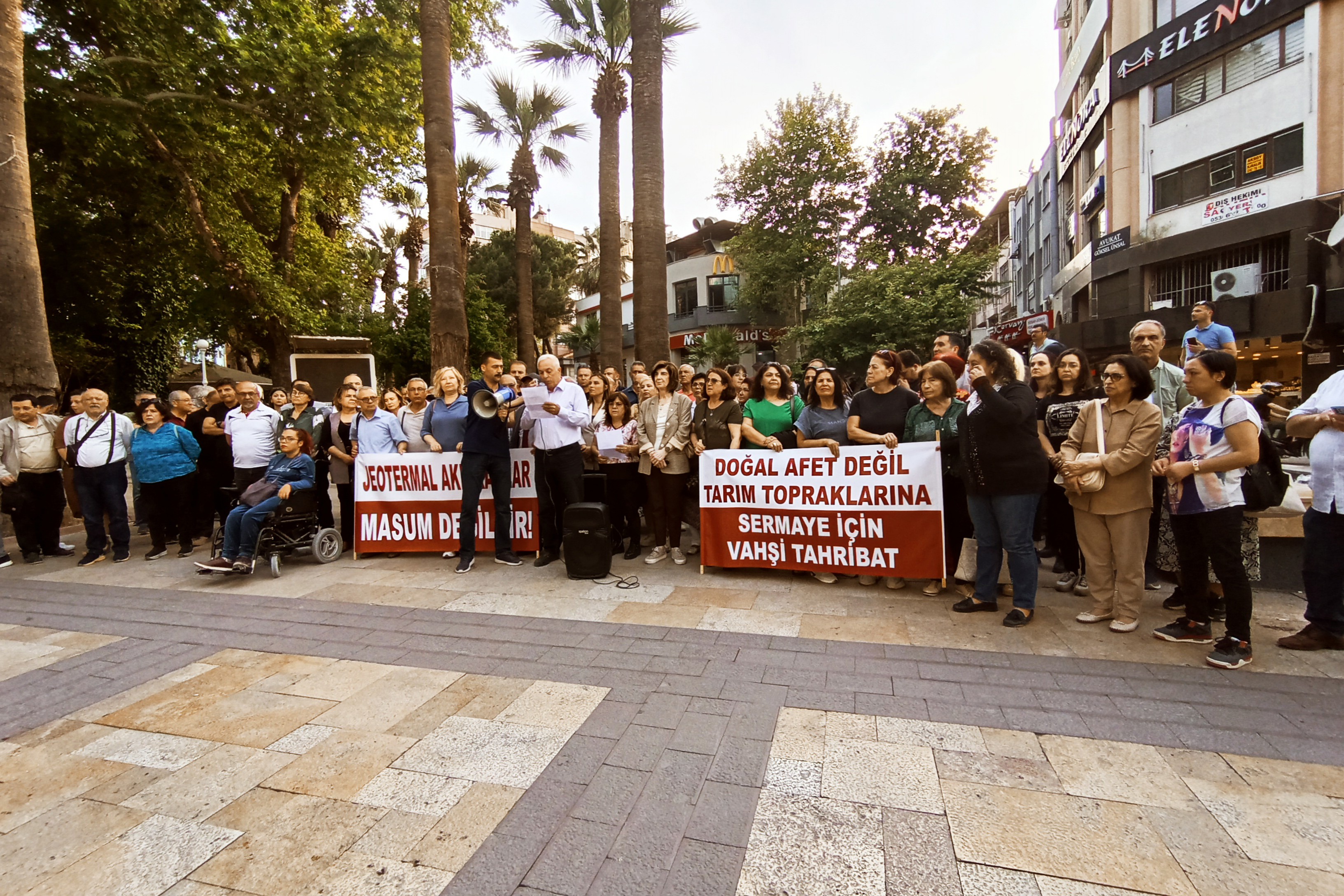 Denizli'de kurumlar Sarayköy'deki jeotermale tepki gösterdi