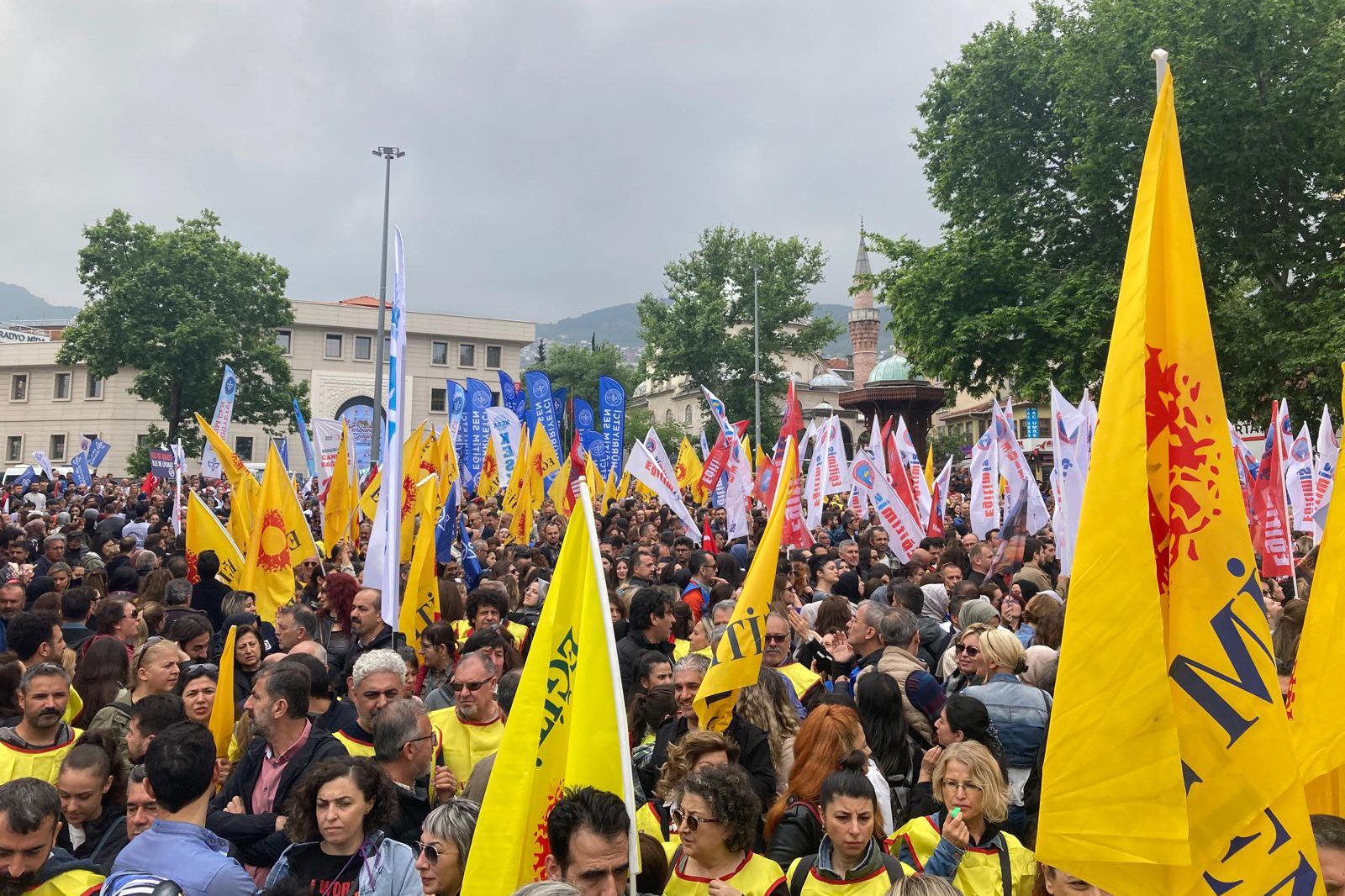 Bursa öğretmen eylemi