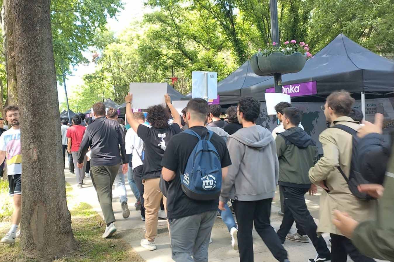 İTÜ öğrencilerinin yurt protestosu