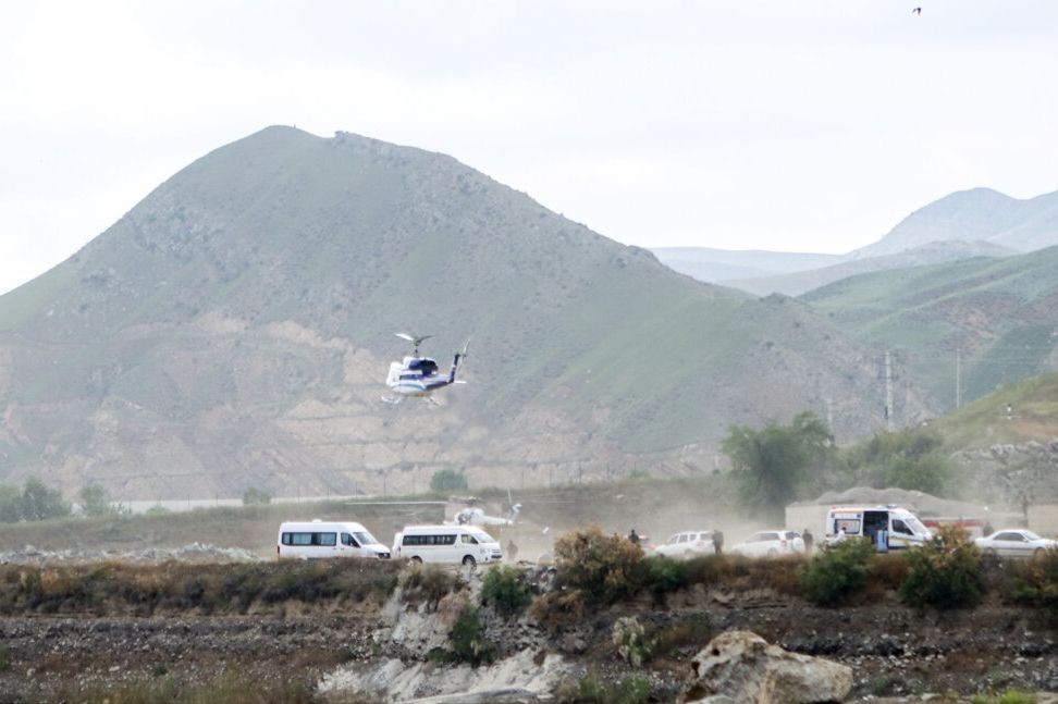 İran Cumhurbaşkanı Reisi'nin helikopteri kaza yaptı, ekipler hala ulaşamadı - Evrensel