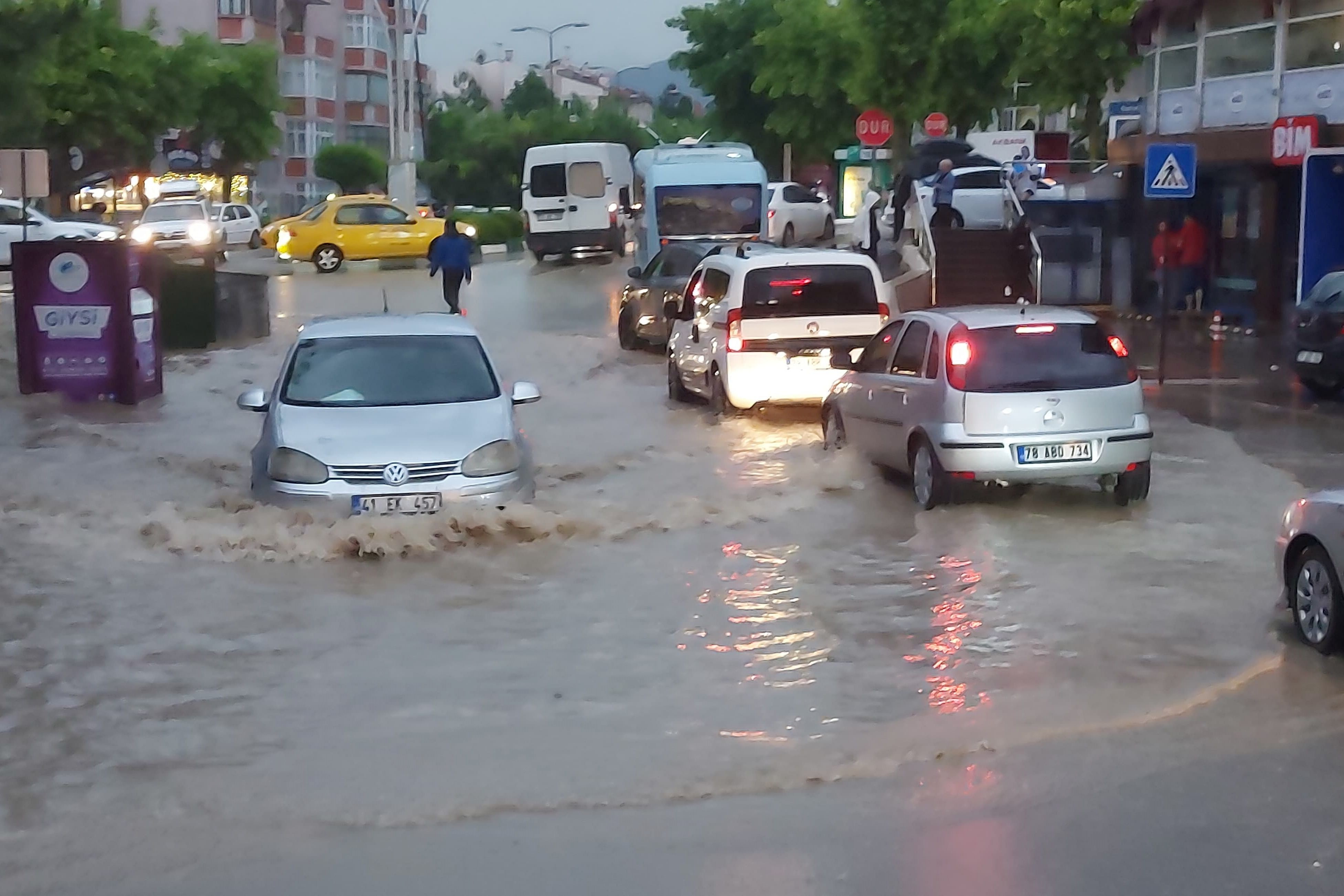 Selden olumsuz etkilenen şehir merkezi.