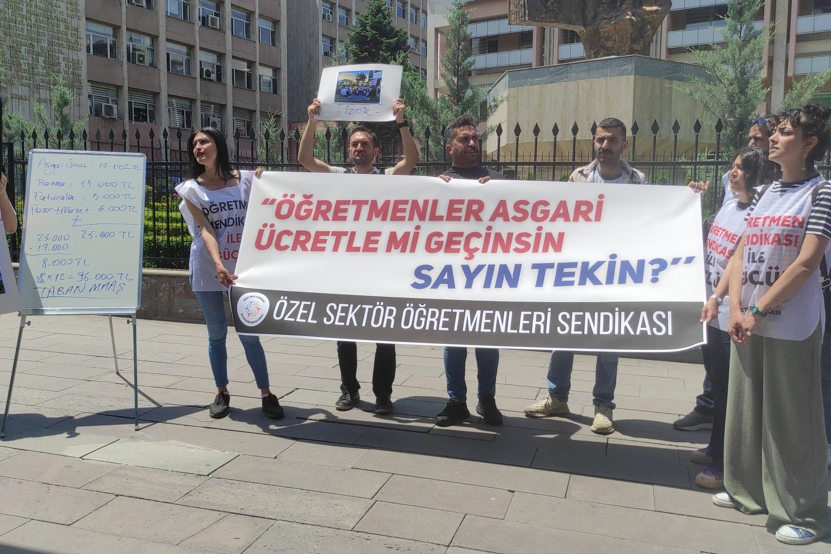 Özel Sektör Öğretmenleri Sendikası Ankara nöbeti