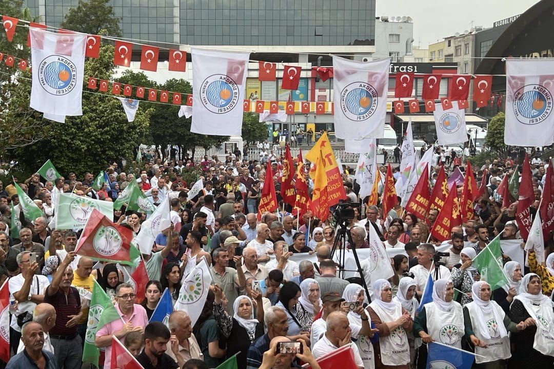 Mersin'de halk buluşması