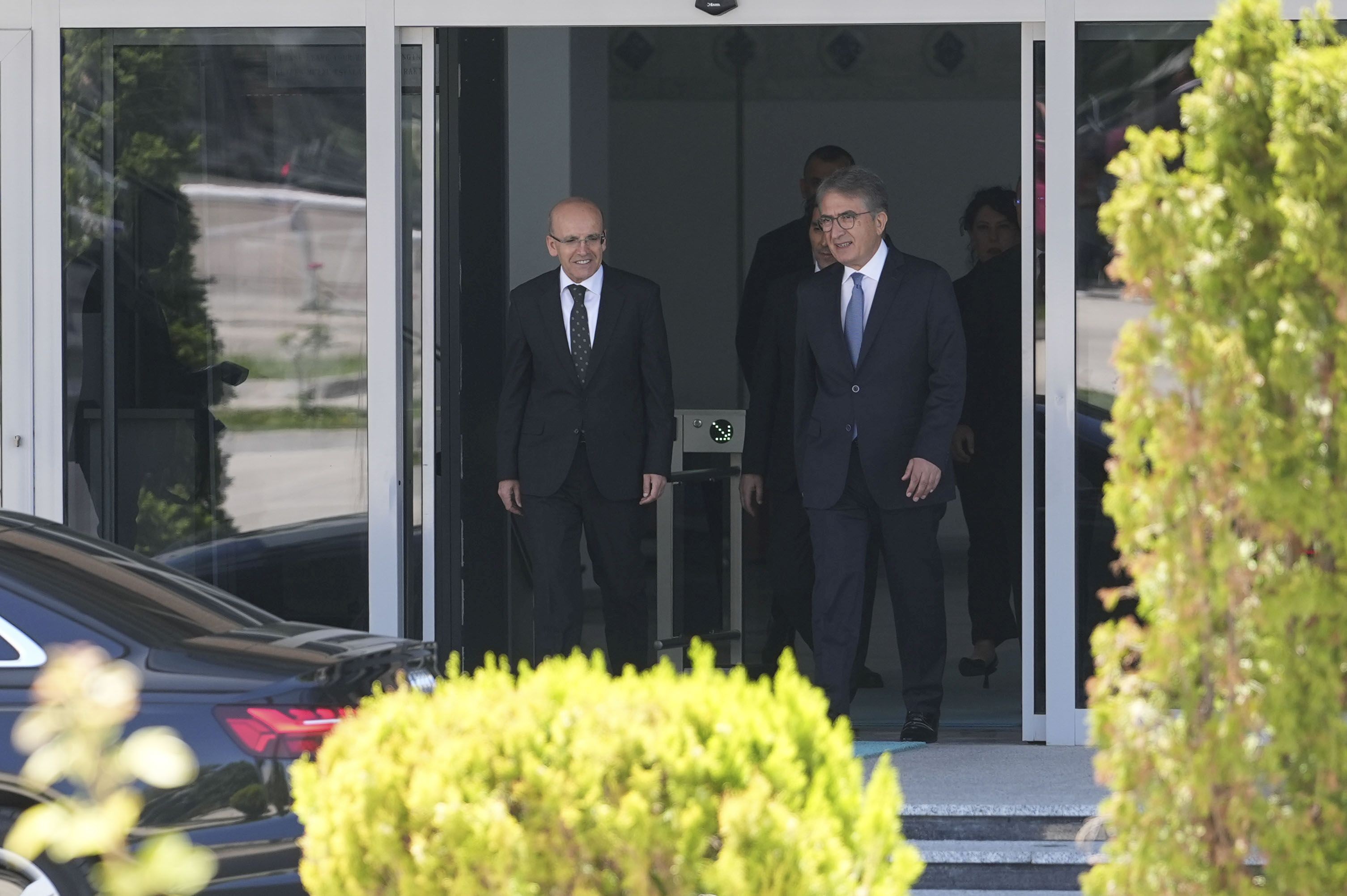 Mehmet Şimşek ve Yalçın Karatepe