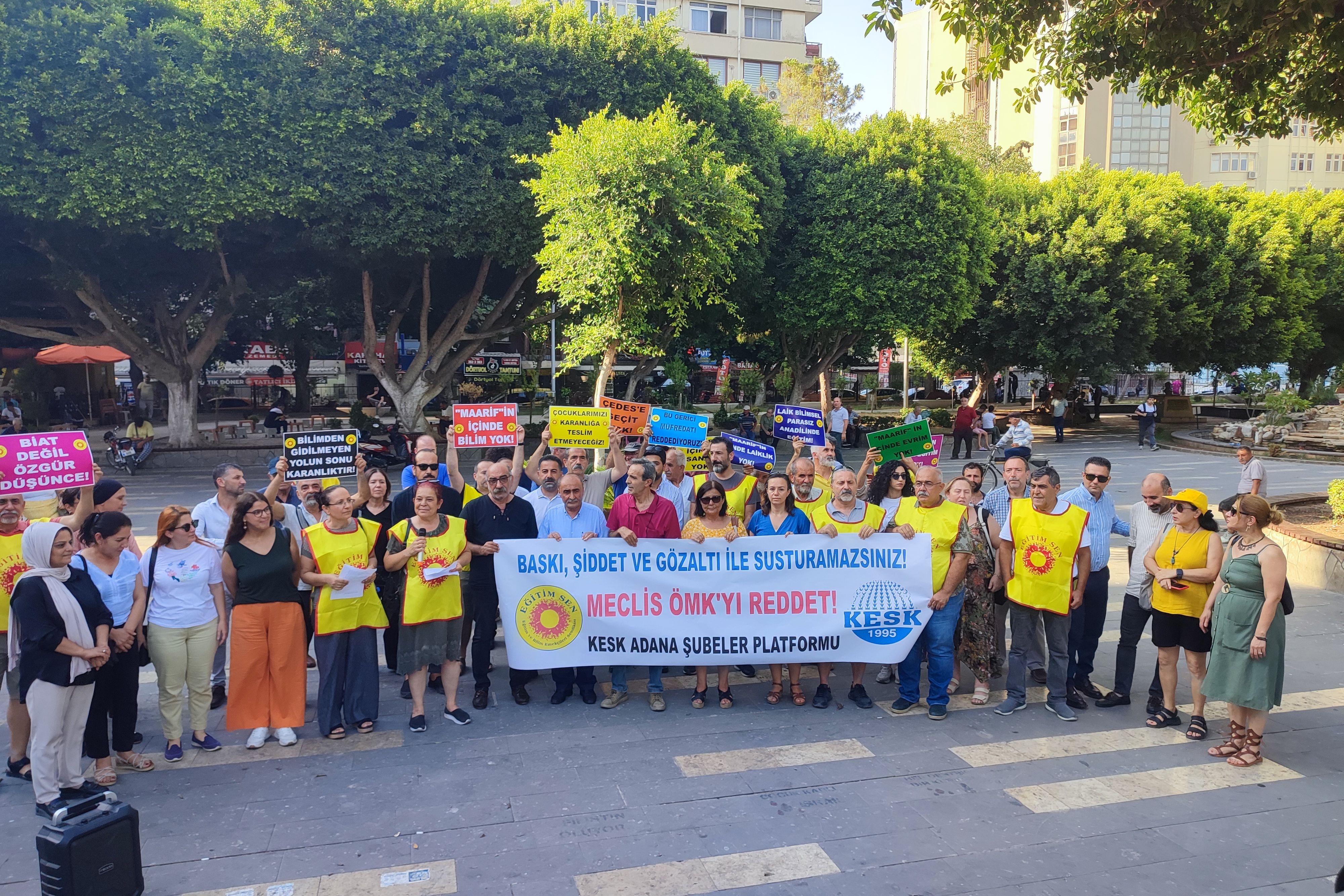 İzmir'de KESK'in protestosu.