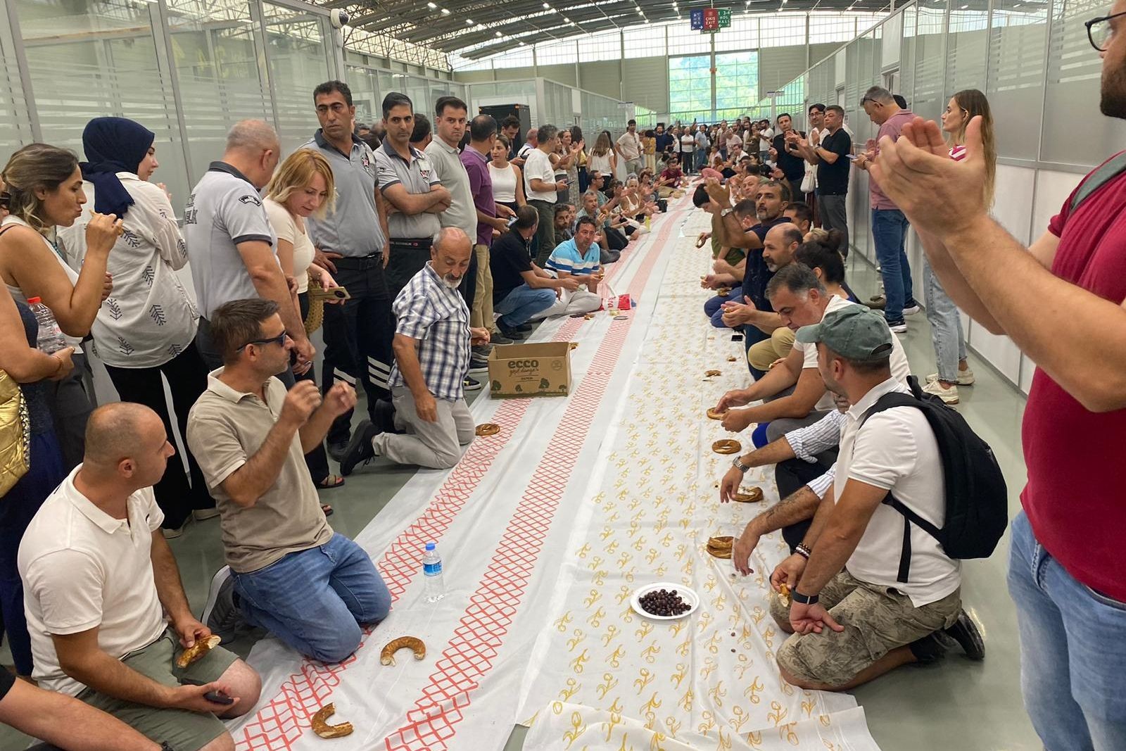 Kamu emekçilerinin yeryüzü sofrası.