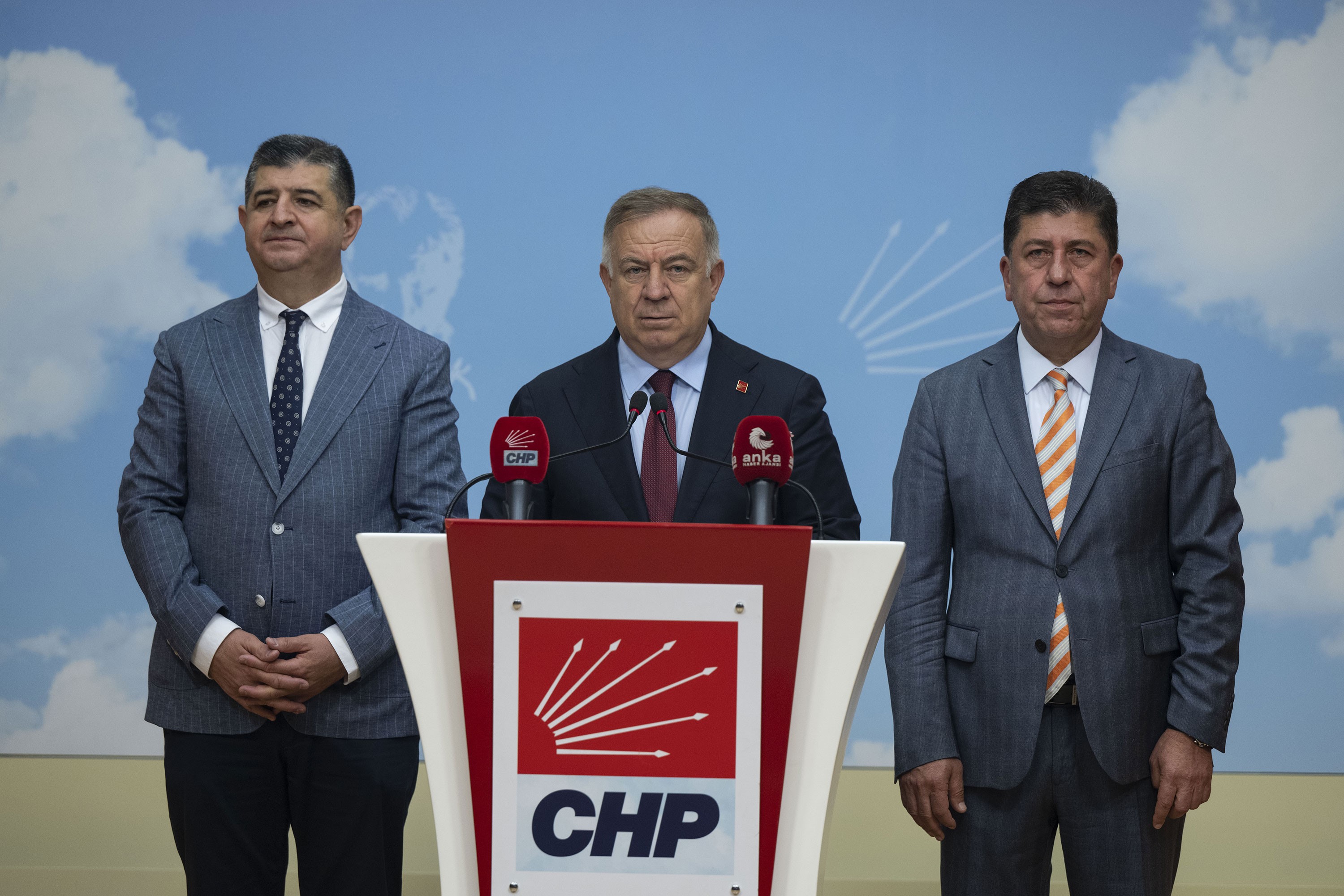 CHP Yerel Yönetimlerden Sorumlu Genel Başkan Yardımcısı Gökan Zeybek 