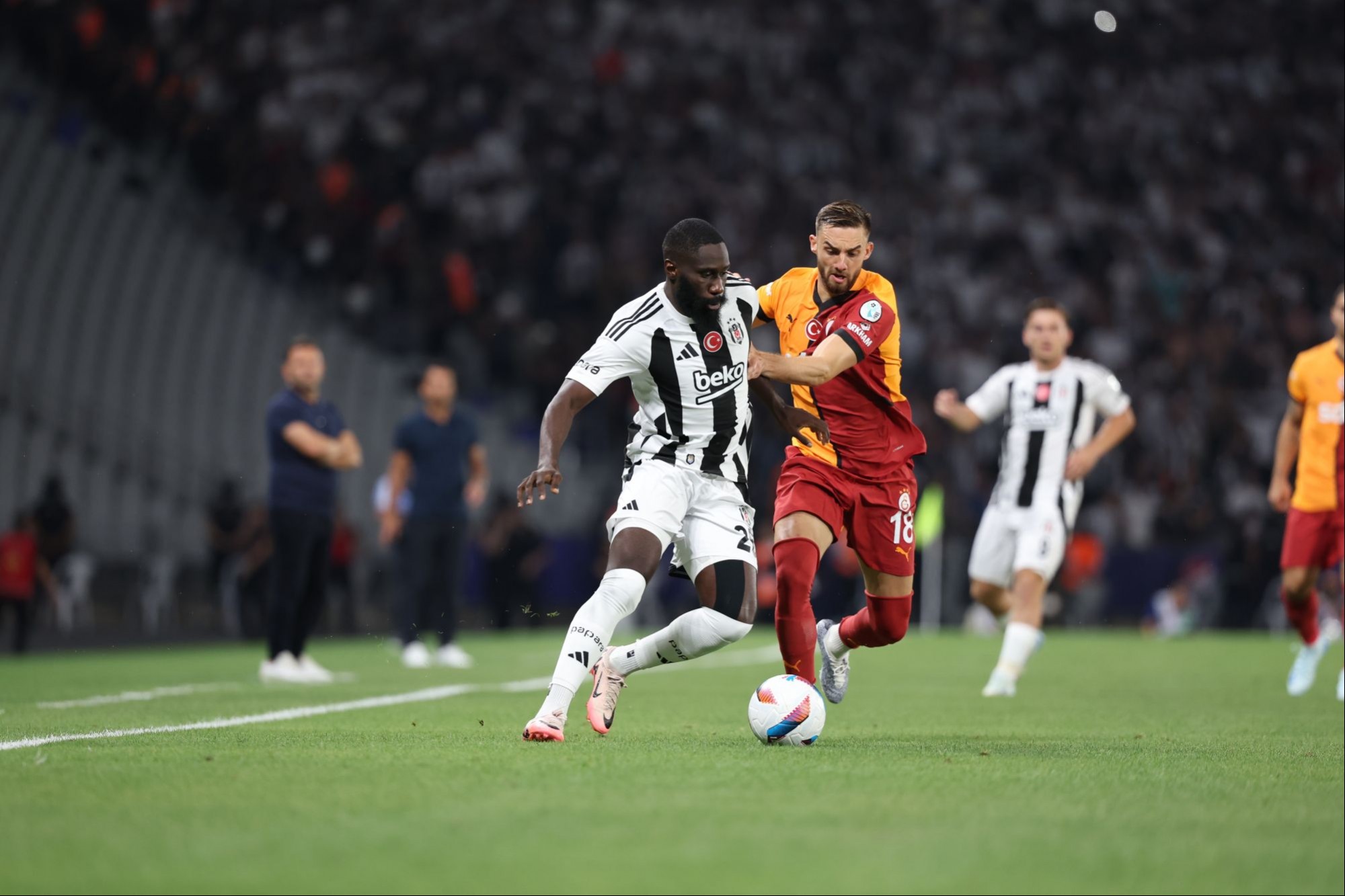 Beşiktaş ve Galatasaray'ın Süper Kupa final maçı.