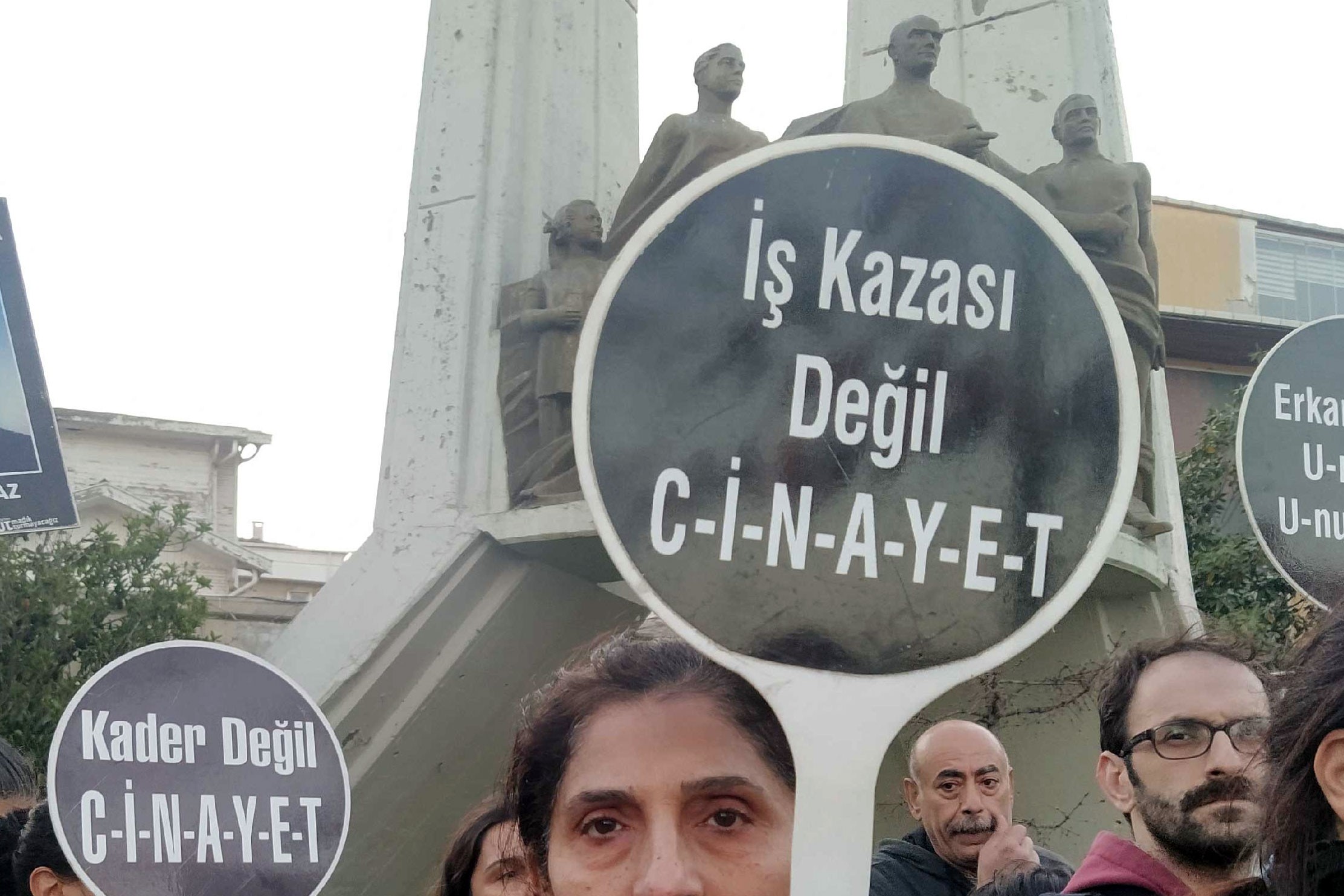 İş cinayeti dövizi