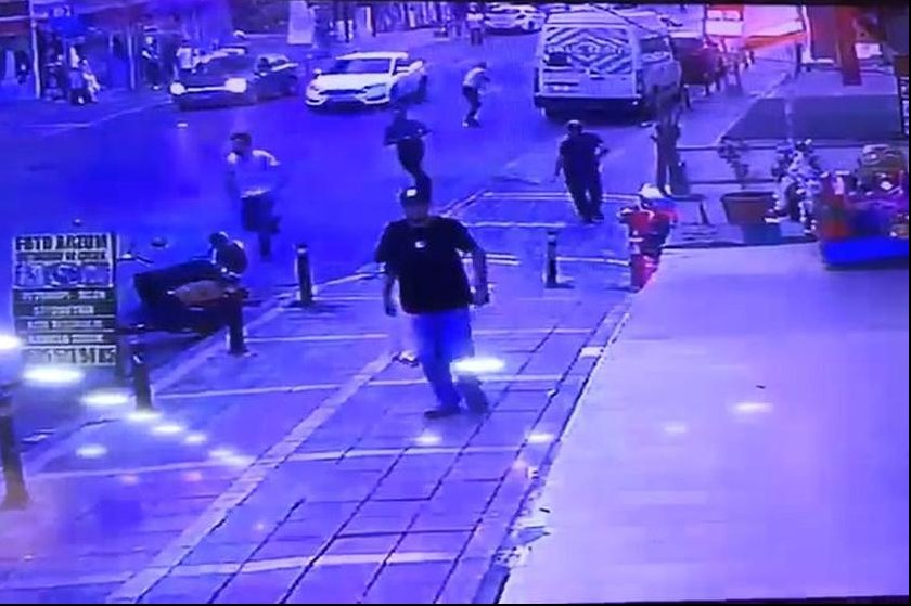 Arkadaşını ve polisi yaralayan zanlı kaçarken