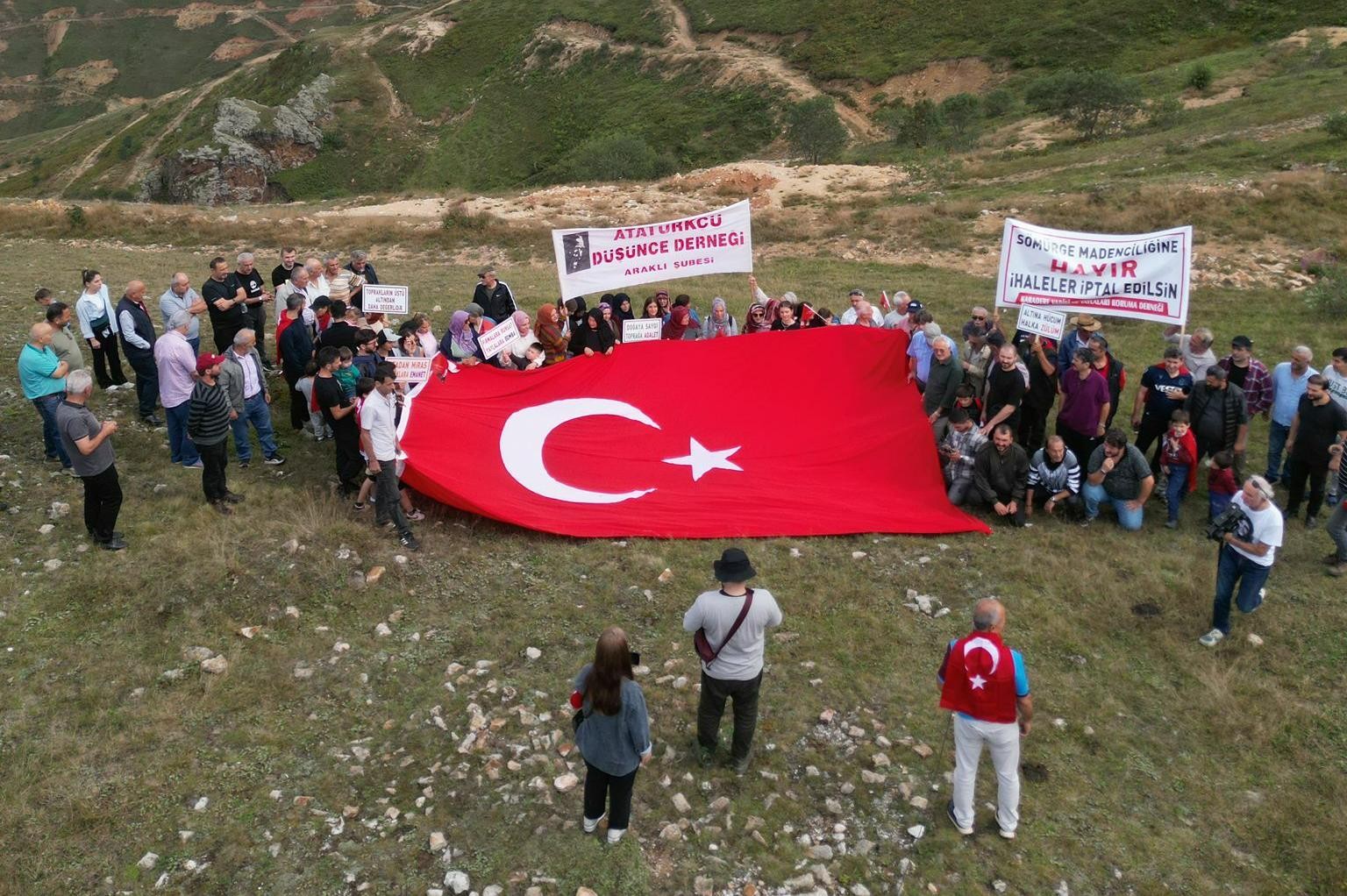 Araklı halkının altın madenine karşı açıklaması