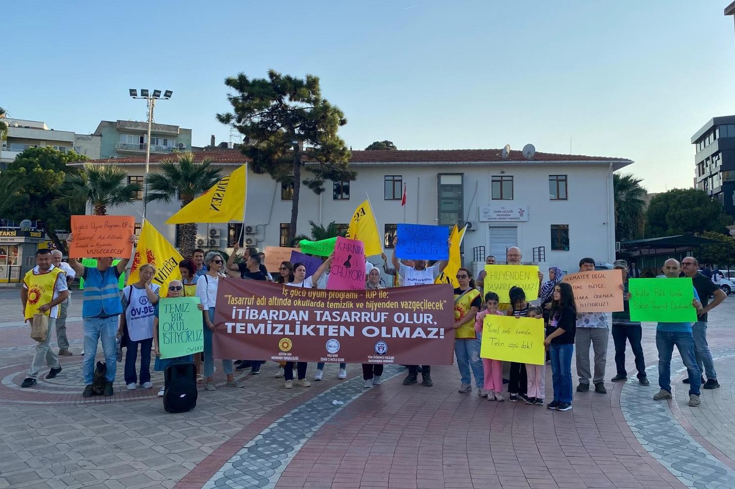 İzmir'de okullardaki sorunlar için yapılan açıklama