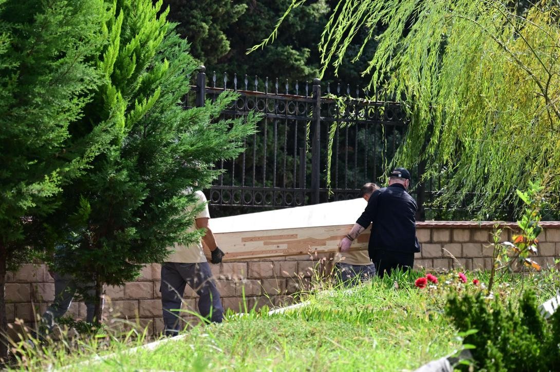 Cem Garipoğlu'nun mezarından alınan örnekler geri kondu