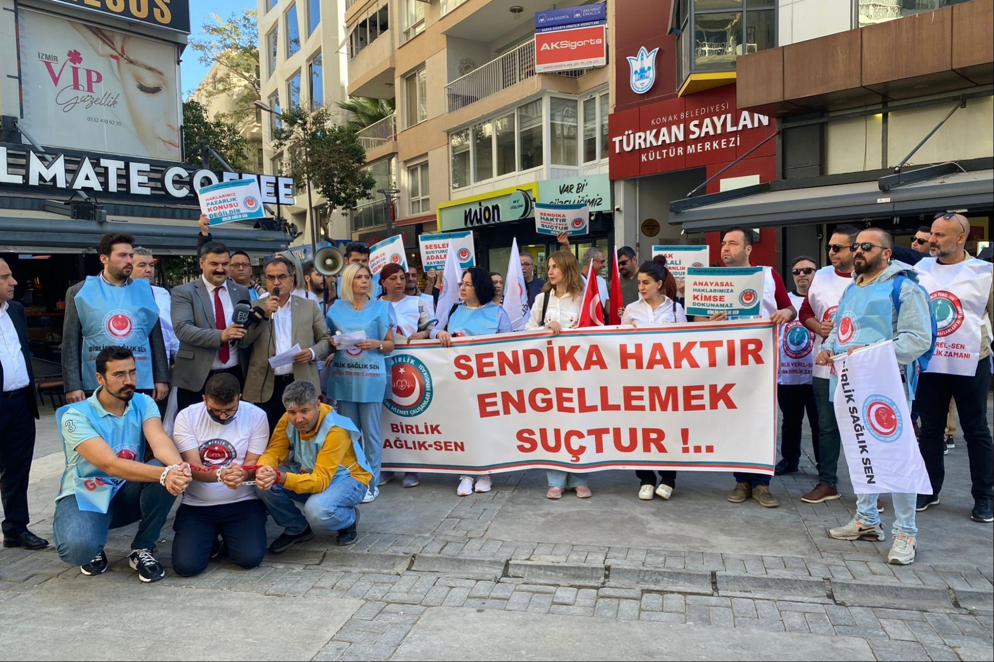 Birlik Sağlık-Sen'in sağlıkta şiddet konulu yaptığı basın açıklaması.