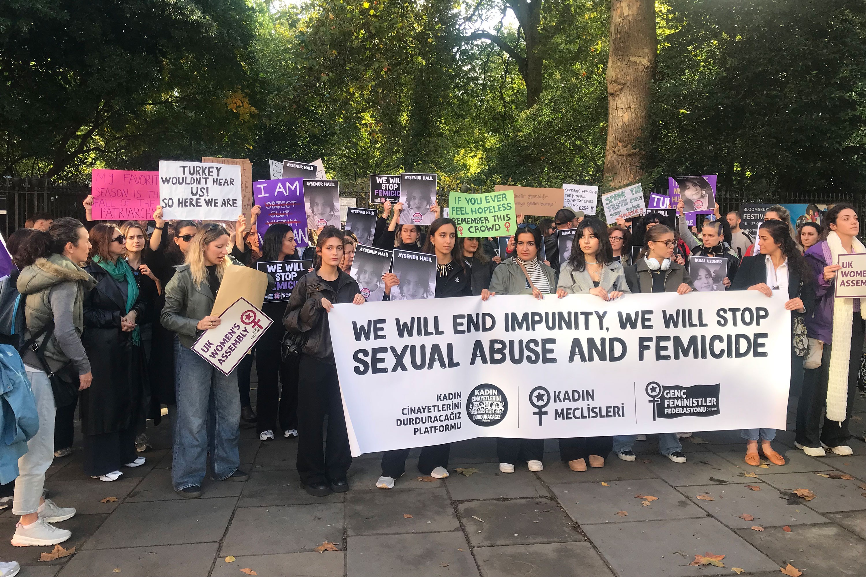 Türkiye’deki kadın cinayetleri Londra’da da protesto edildi