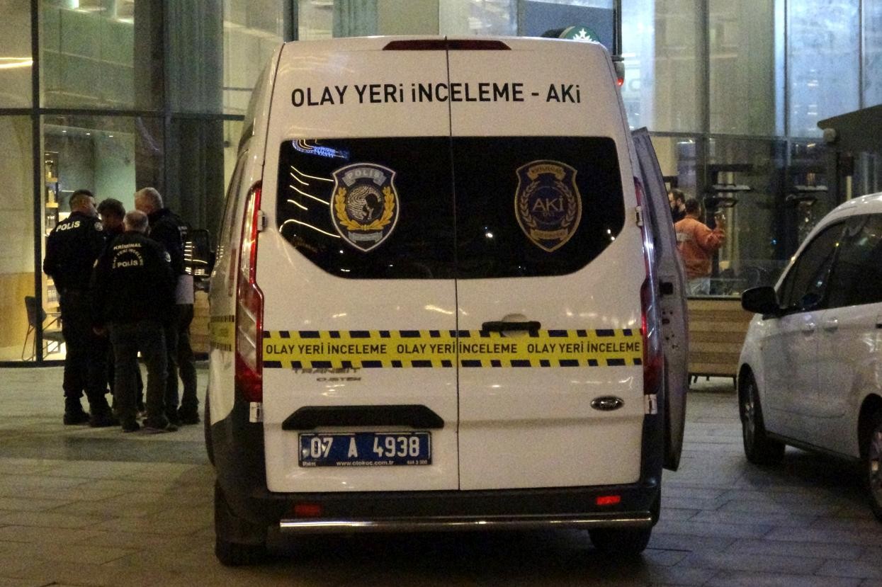 Kahve zincirine saldırı olay yeri