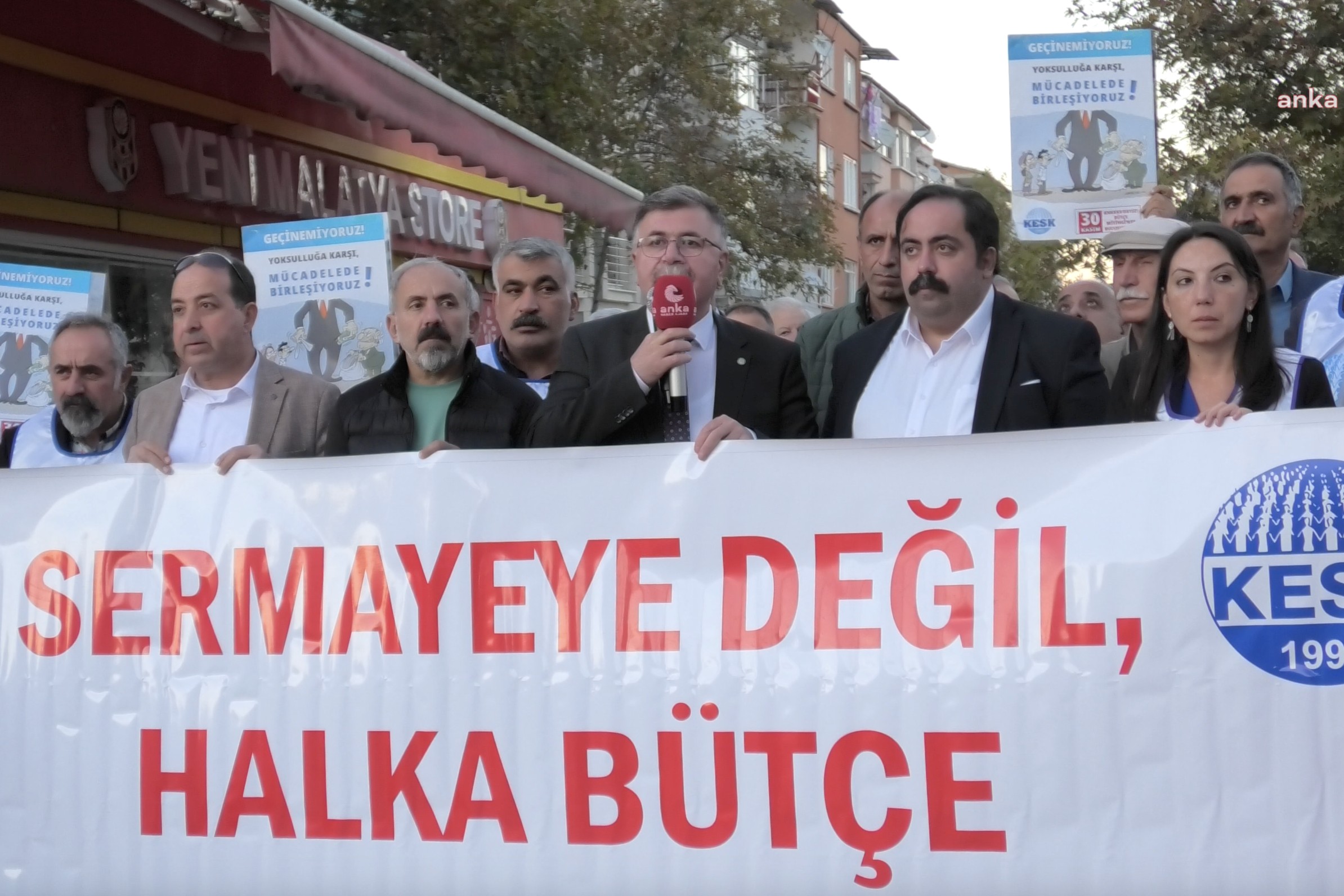 KESK Malatya'da basın açıklaması düzenliyor