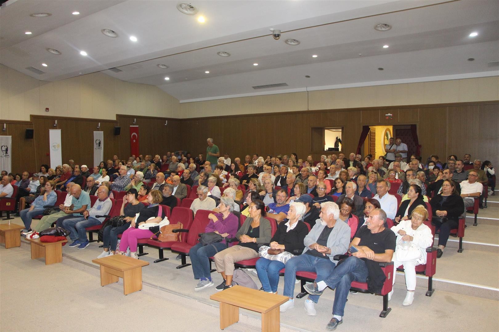 Evrensel'le dayanışma gecesinde : ‘Anadoluyum Ben’ oyunu 