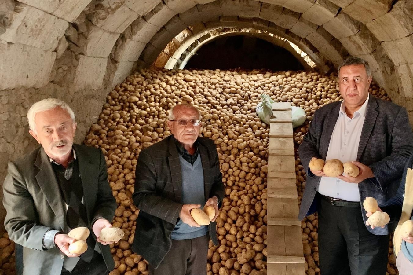 Patates üreticisi: En ufak çiftçi bile bankaya 1 milyon TL borçlu