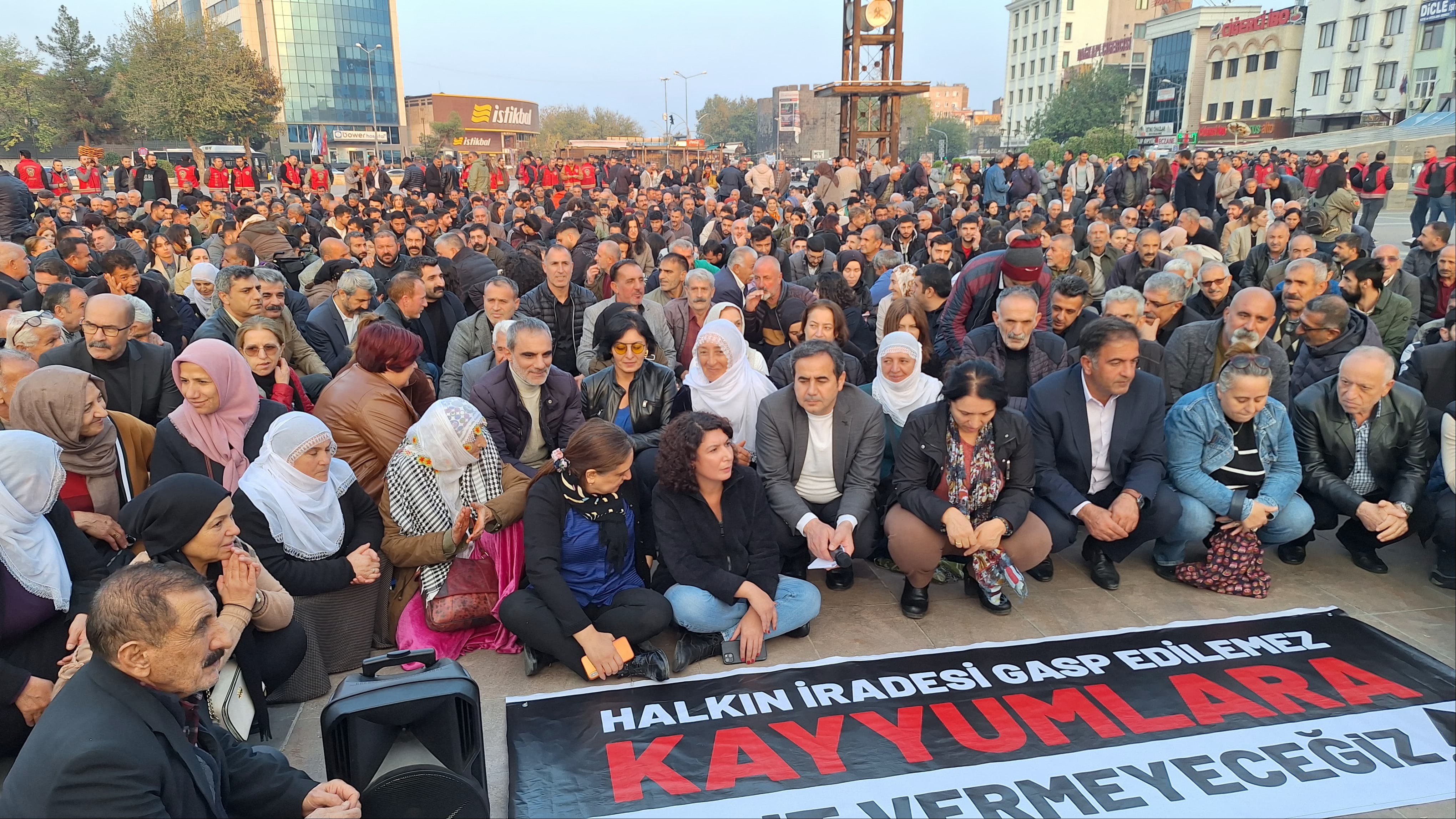 Diyarbakır'da kayyım protestosu