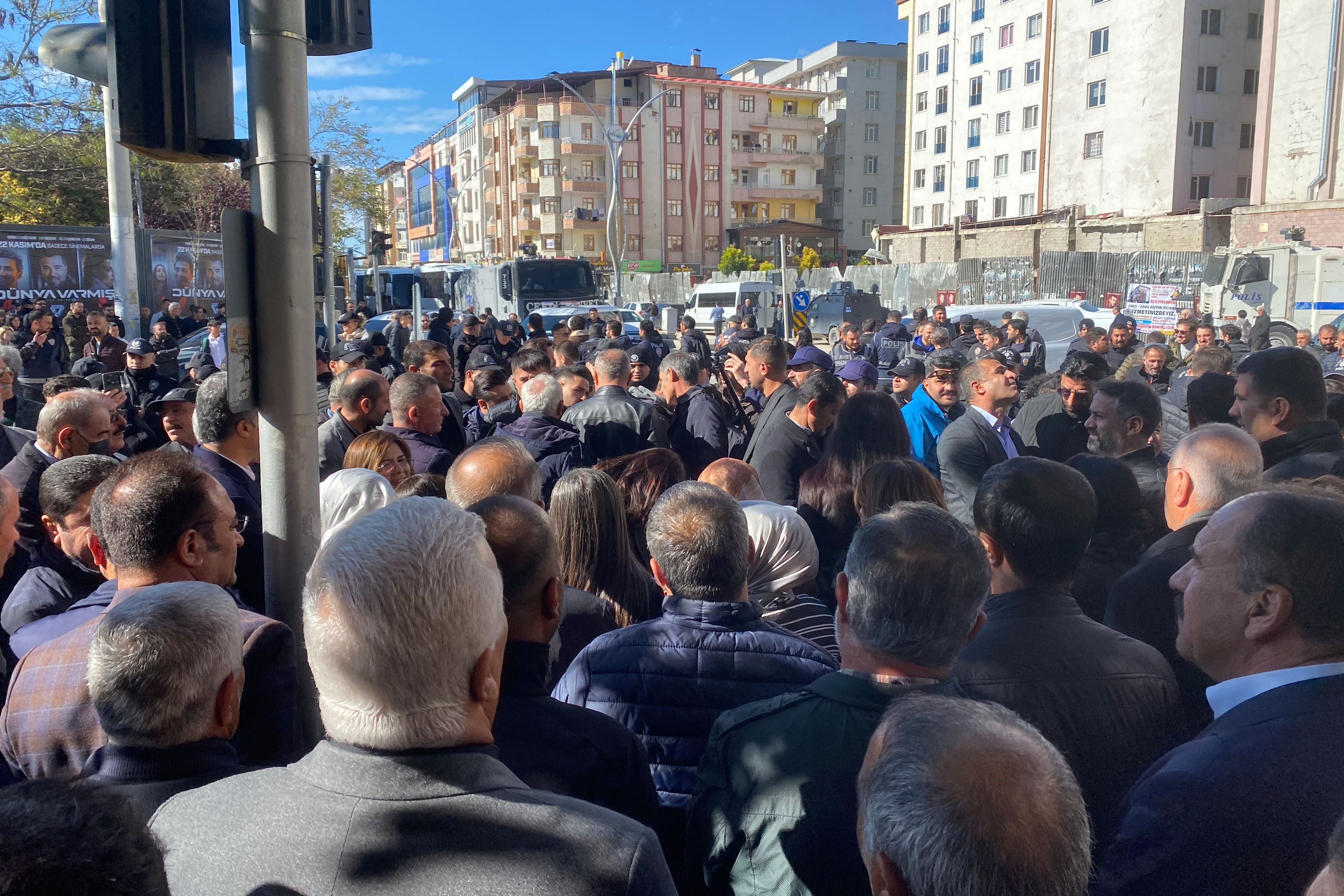 Van'da kayyım protestosu